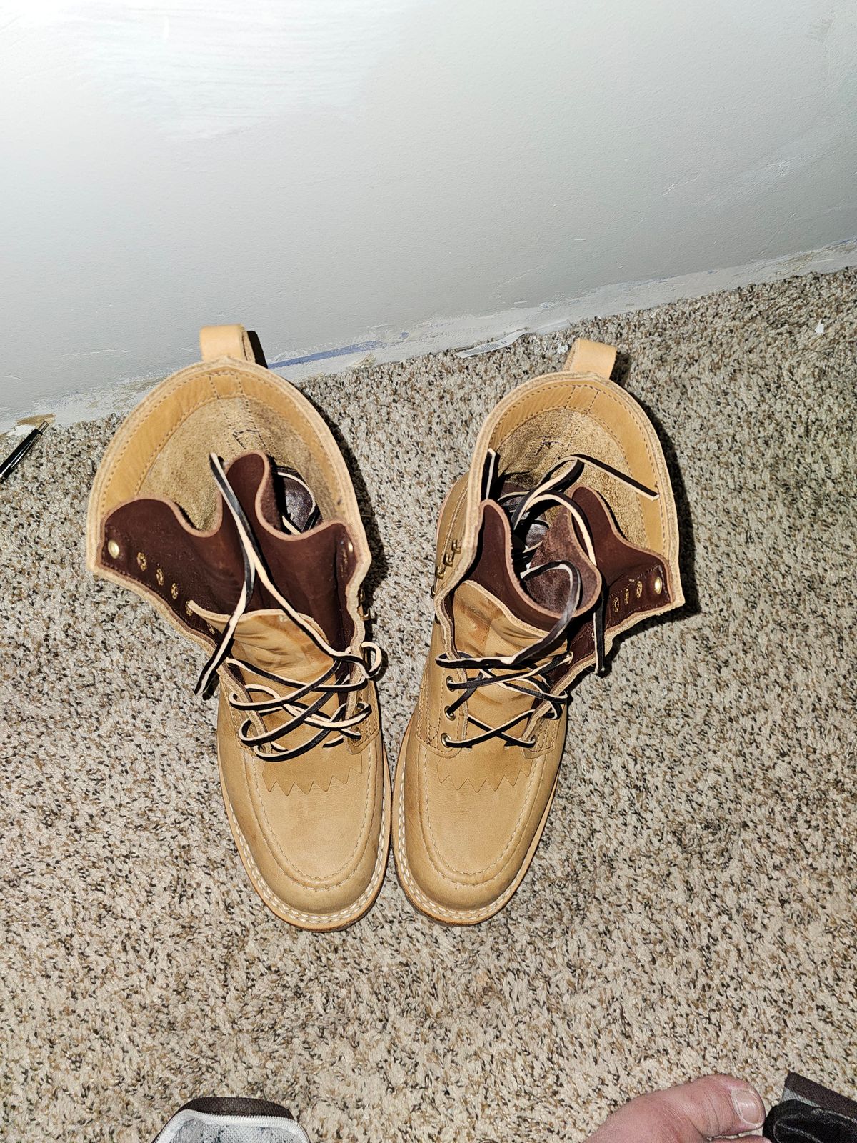Photo by helix321 on October 3, 2023 of the Nicks Moc Toe in Seidel 1964 Tan.