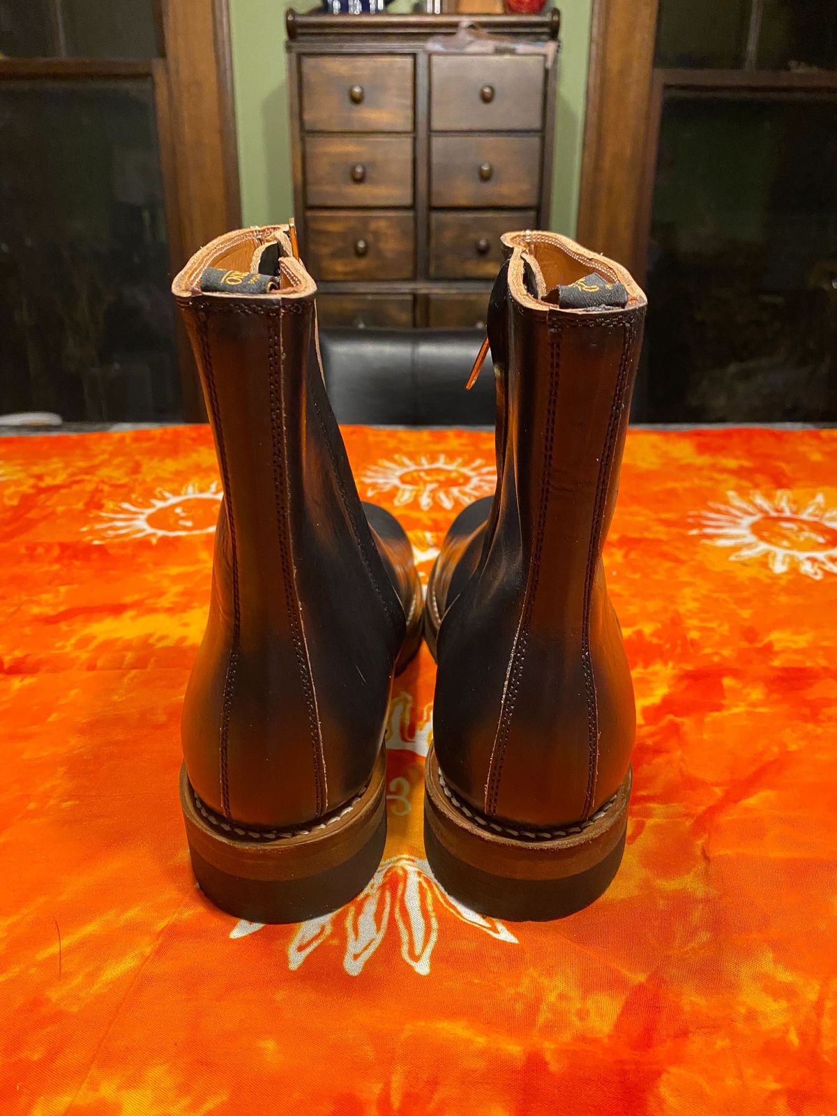 Photo by snipy on November 5, 2022 of the Rolling Dub Trio Casper Boot in Horween Black Teacore Chromexcel.