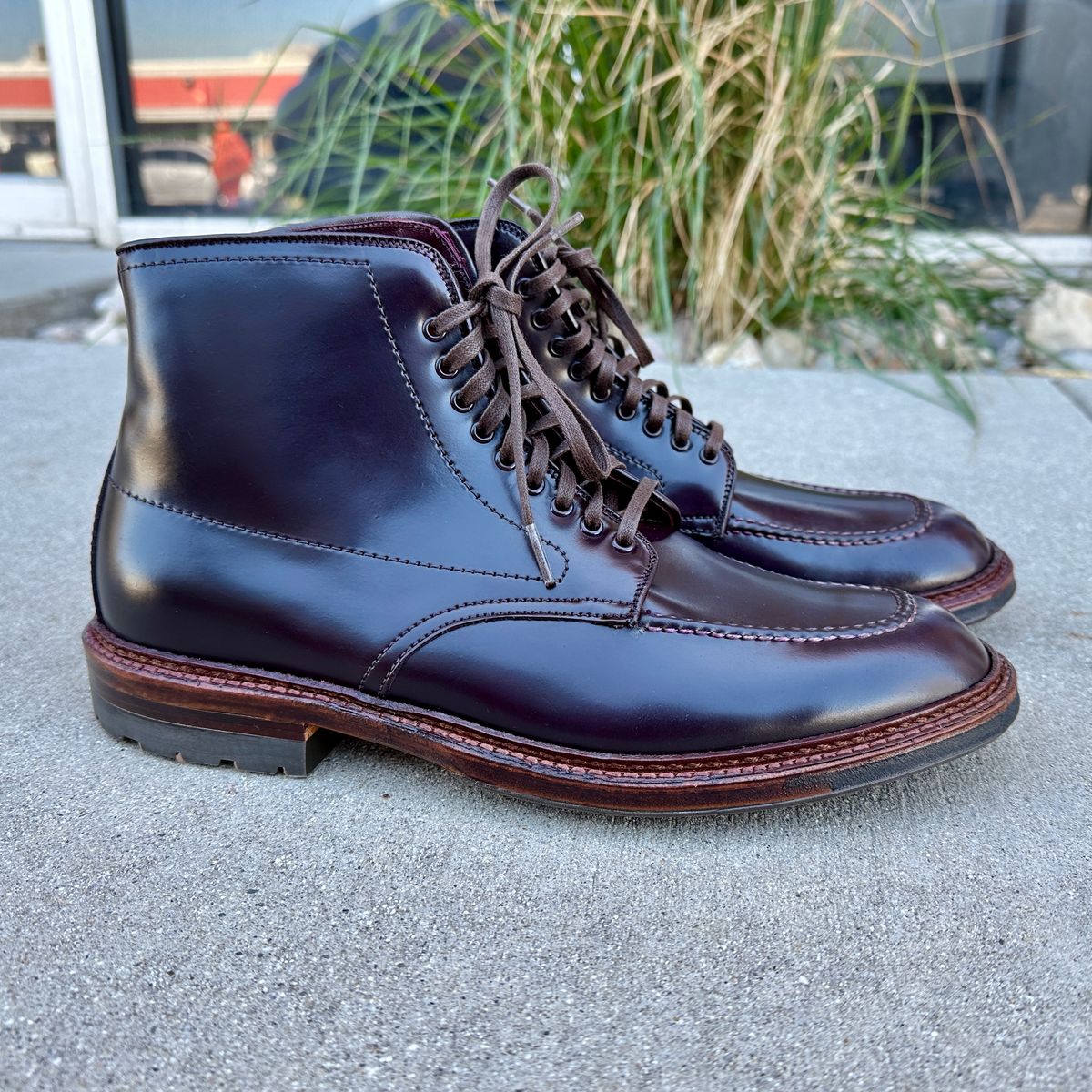 Photo by RoseAnvil_Weston on November 8, 2022 of the Alden Indy Boot in Horween Color 8 Shell Cordovan.