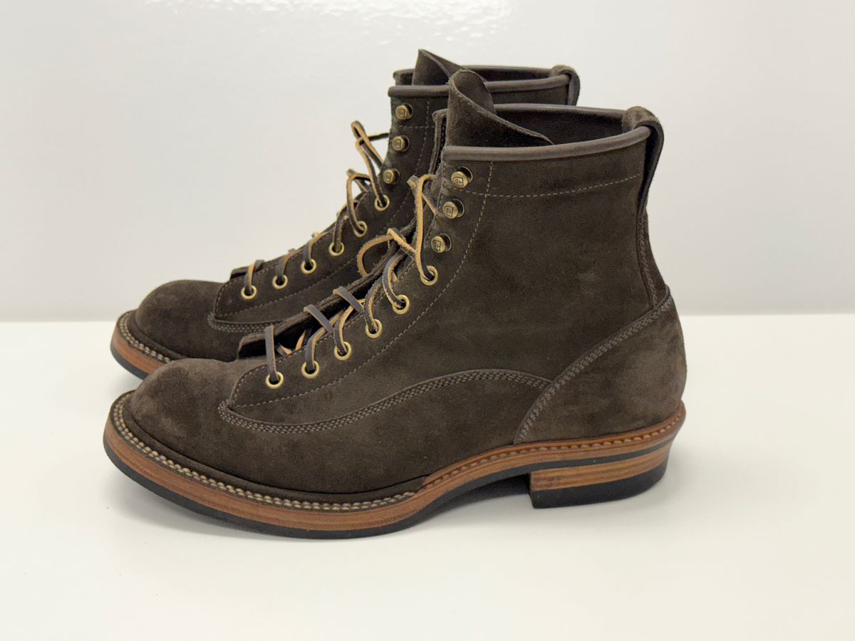 Photo by welts_and_wefts on November 3, 2025 of the Flame Panda Lace To Toe in Cf Stead Driftwood Suede.