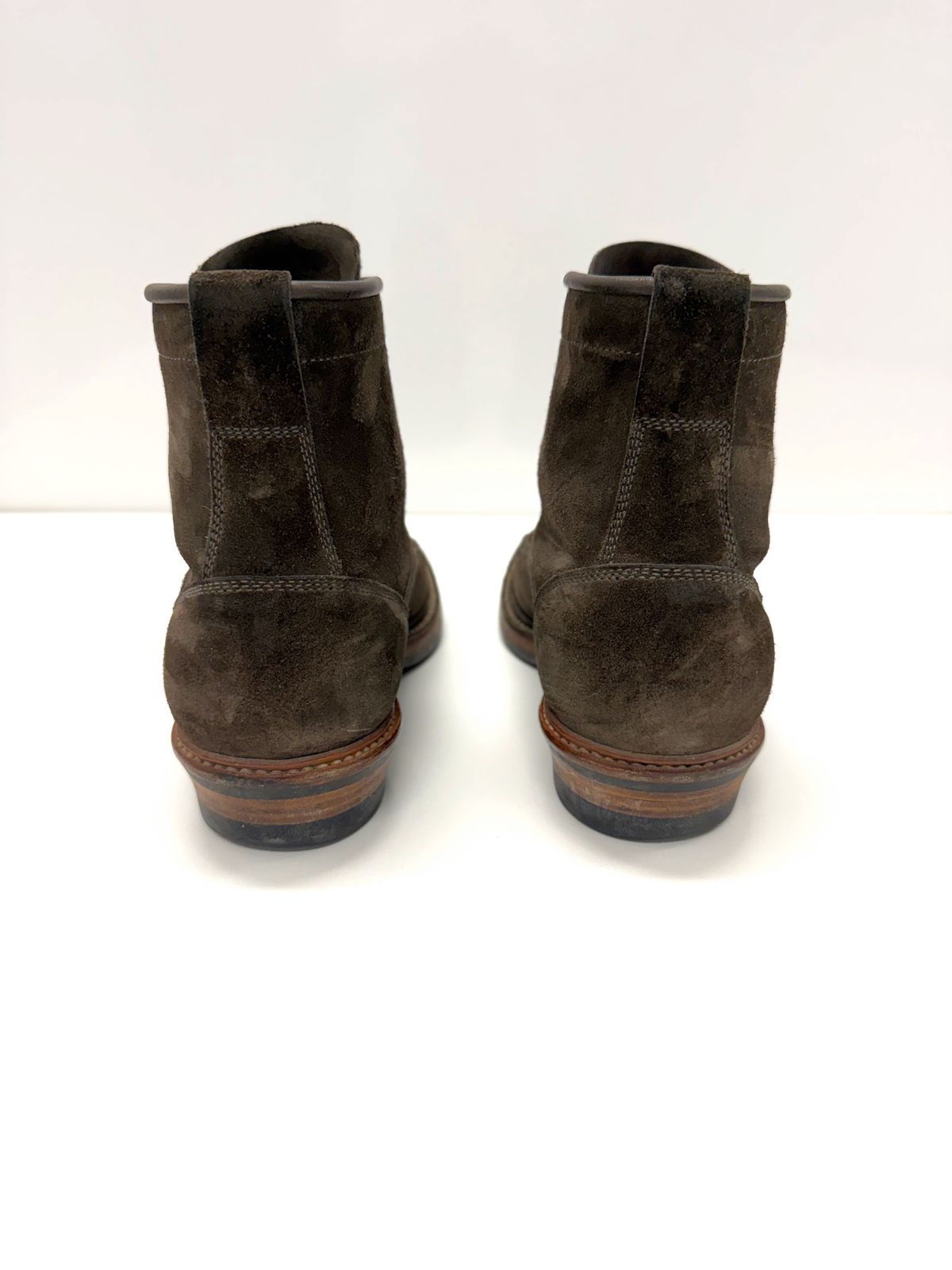 Photo by welts_and_wefts on February 3, 2026 of the Flame Panda Lace To Toe in Cf Stead Driftwood Suede.