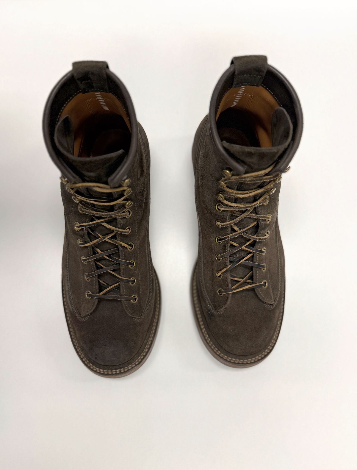 Photo by welts_and_wefts on February 3, 2026 of the Flame Panda Lace To Toe in Cf Stead Driftwood Suede.