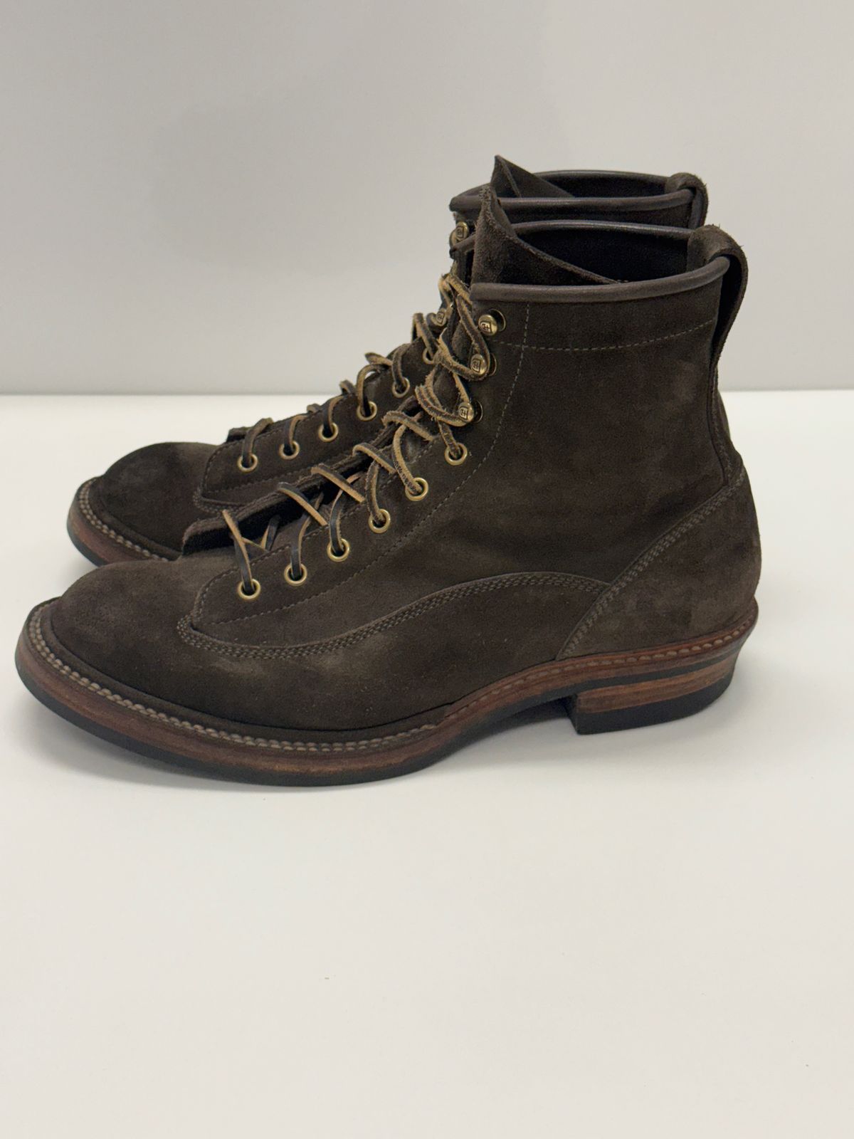 Photo by welts_and_wefts on March 2, 2026 of the Flame Panda Lace To Toe in Cf Stead Driftwood Suede.