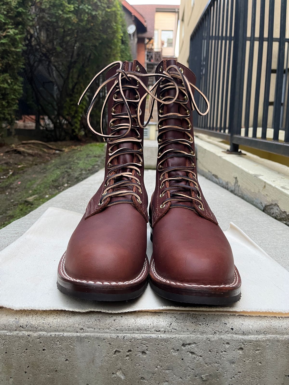 Photo by pasghetti_western on October 1, 2023 of the Nicks Ranger in Seidel 1964 Chocolate.