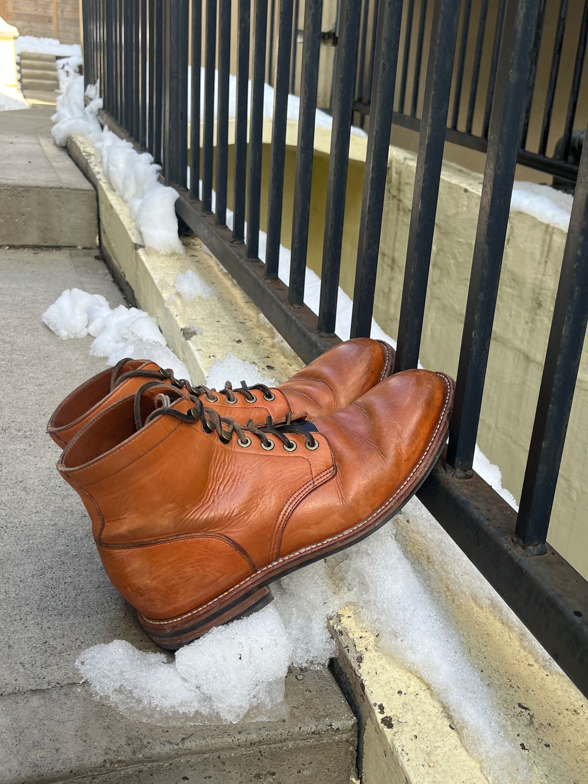 Photo by pasghetti_western on March 5, 2023 of the Grant Stone Diesel Boot in Horween English Tan Essex.