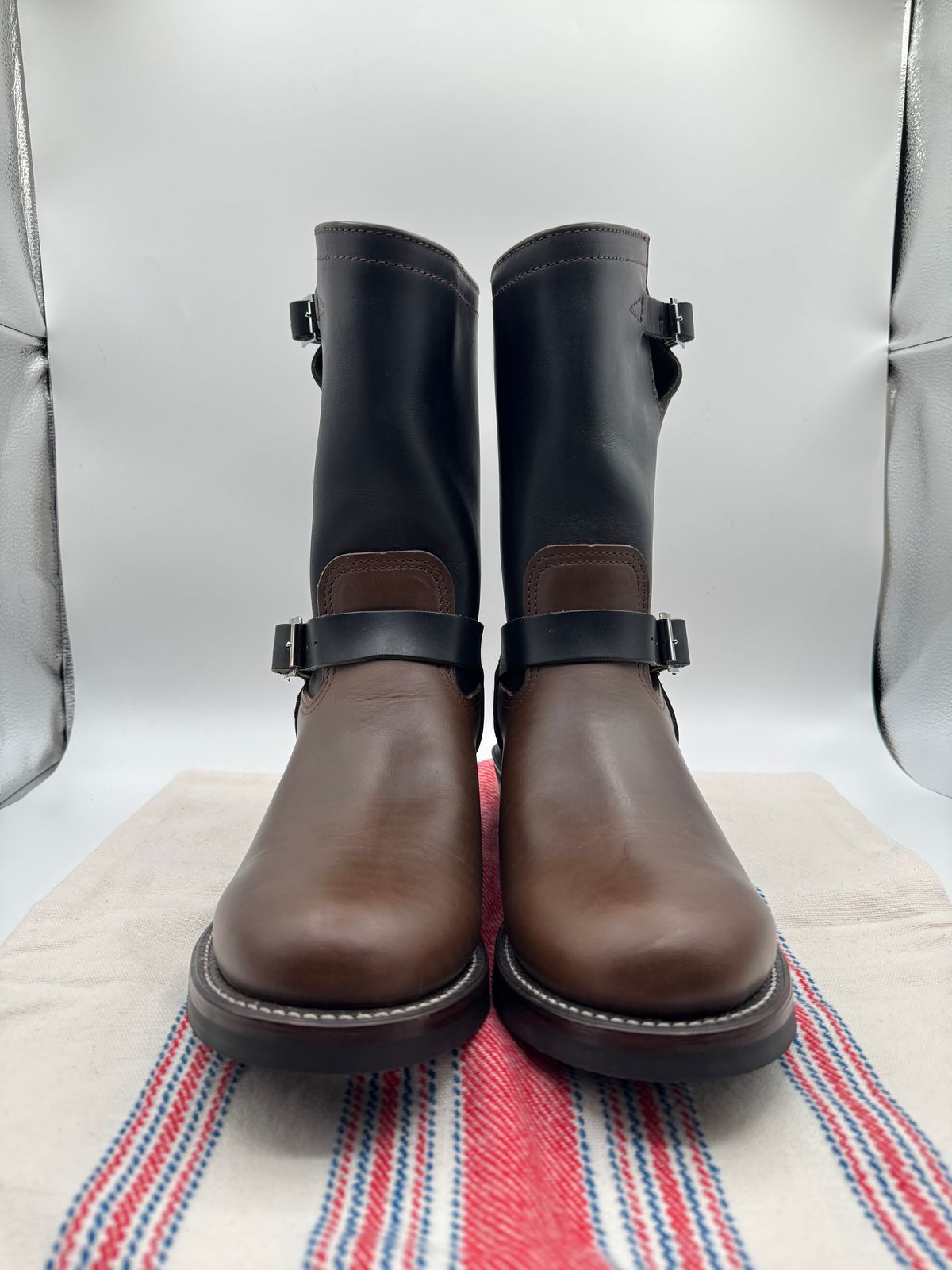 Photo by pasghetti_western on October 3, 2025 of the Keystone Shoe Co. Biker Boot in Unknown Horween Black x Unknown Horween Brown.