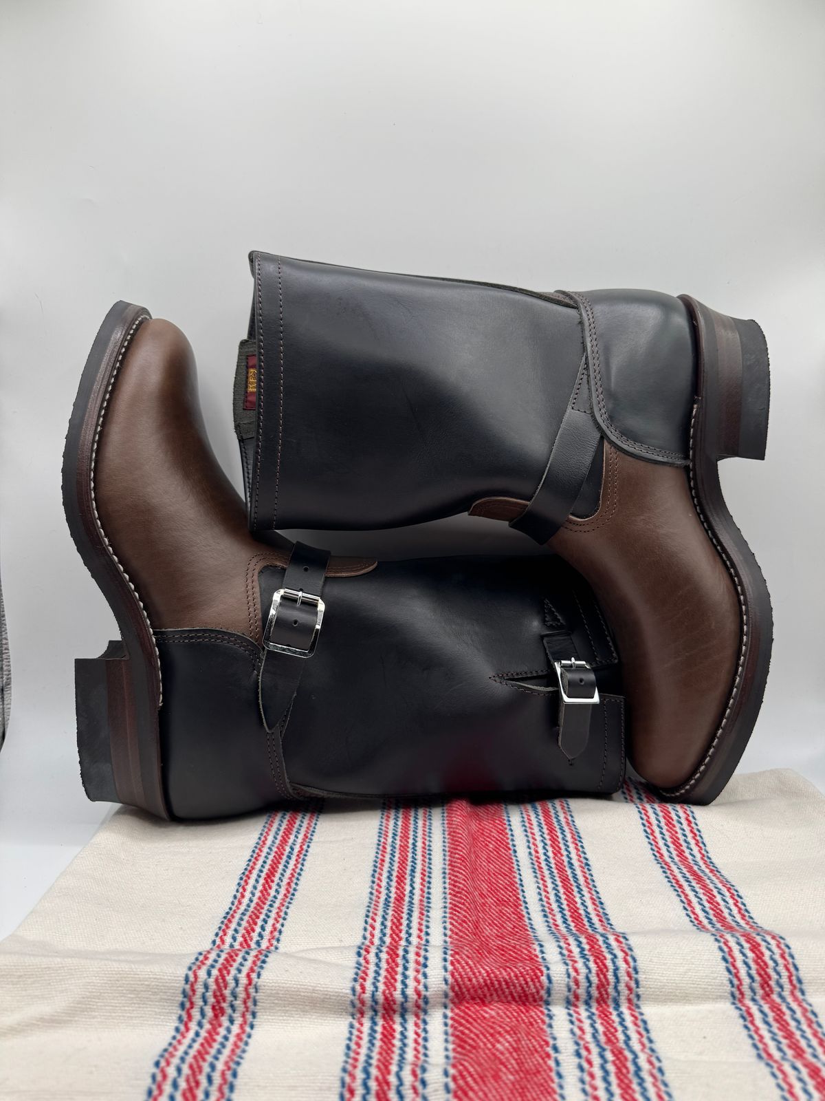 Photo by pasghetti_western on October 3, 2025 of the Keystone Shoe Co. Biker Boot in Unknown Horween Black x Unknown Horween Brown.
