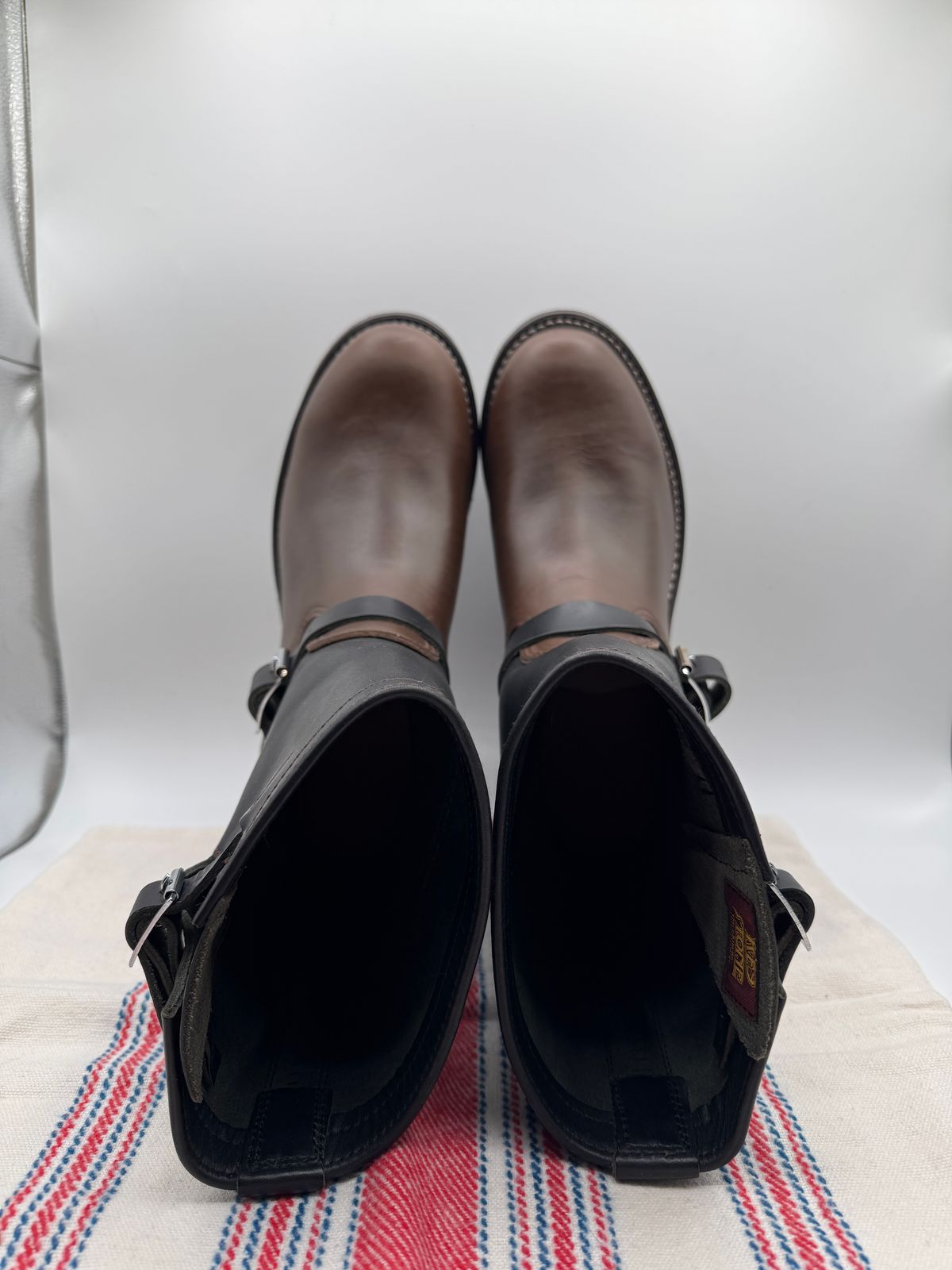 Photo by pasghetti_western on October 3, 2025 of the Keystone Shoe Co. Biker Boot in Unknown Horween Black x Unknown Horween Brown.