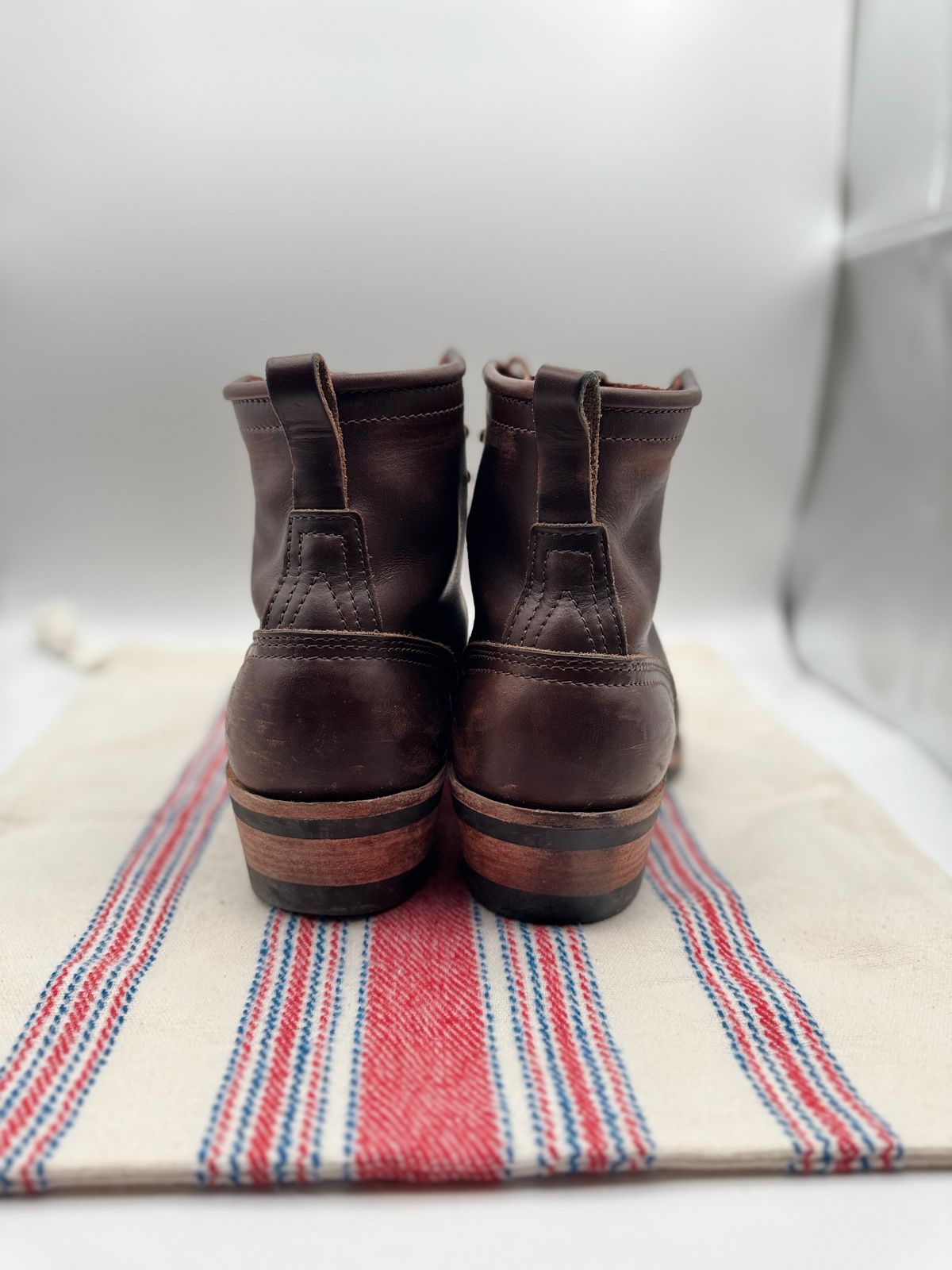 Photo by pasghetti_western on December 6, 2024 of the Nicks Robert in Horween Brown Chromexcel.
