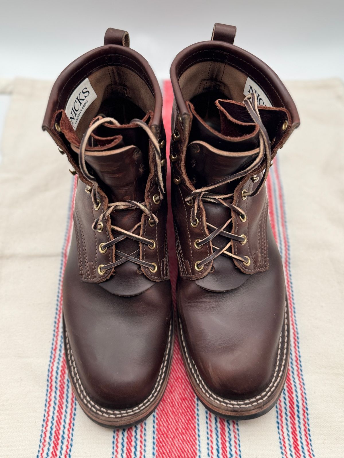 Photo by pasghetti_western on December 6, 2024 of the Nicks Robert in Horween Brown Chromexcel.