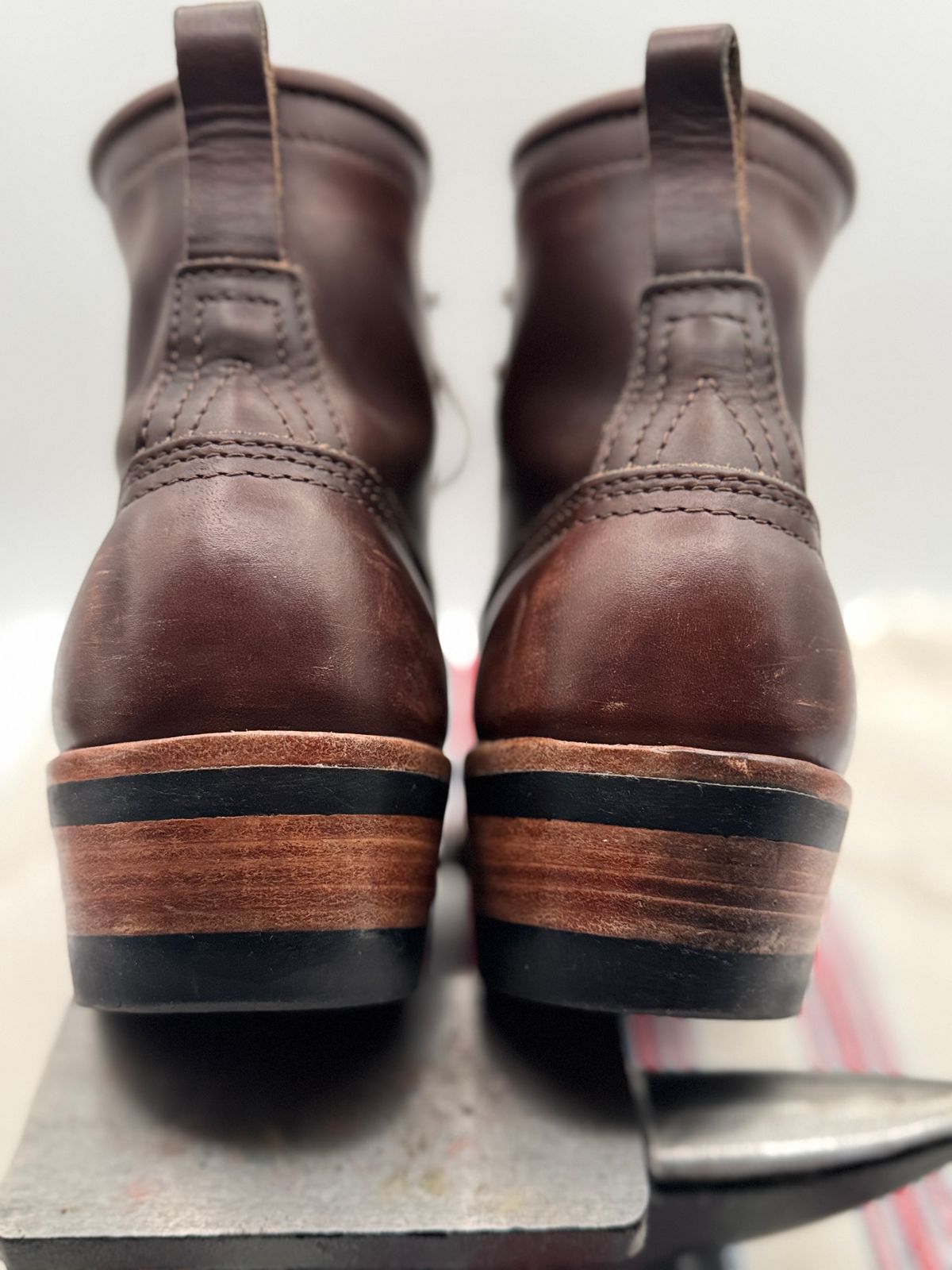 Photo by pasghetti_western on February 2, 2025 of the Nicks Robert in Horween Brown Chromexcel.