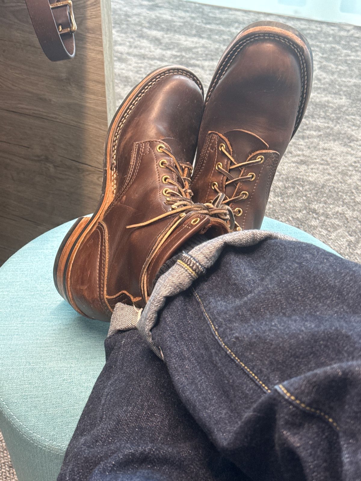 Photo by pasghetti_western on March 6, 2025 of the Nicks Robert in Horween Brown Chromexcel.