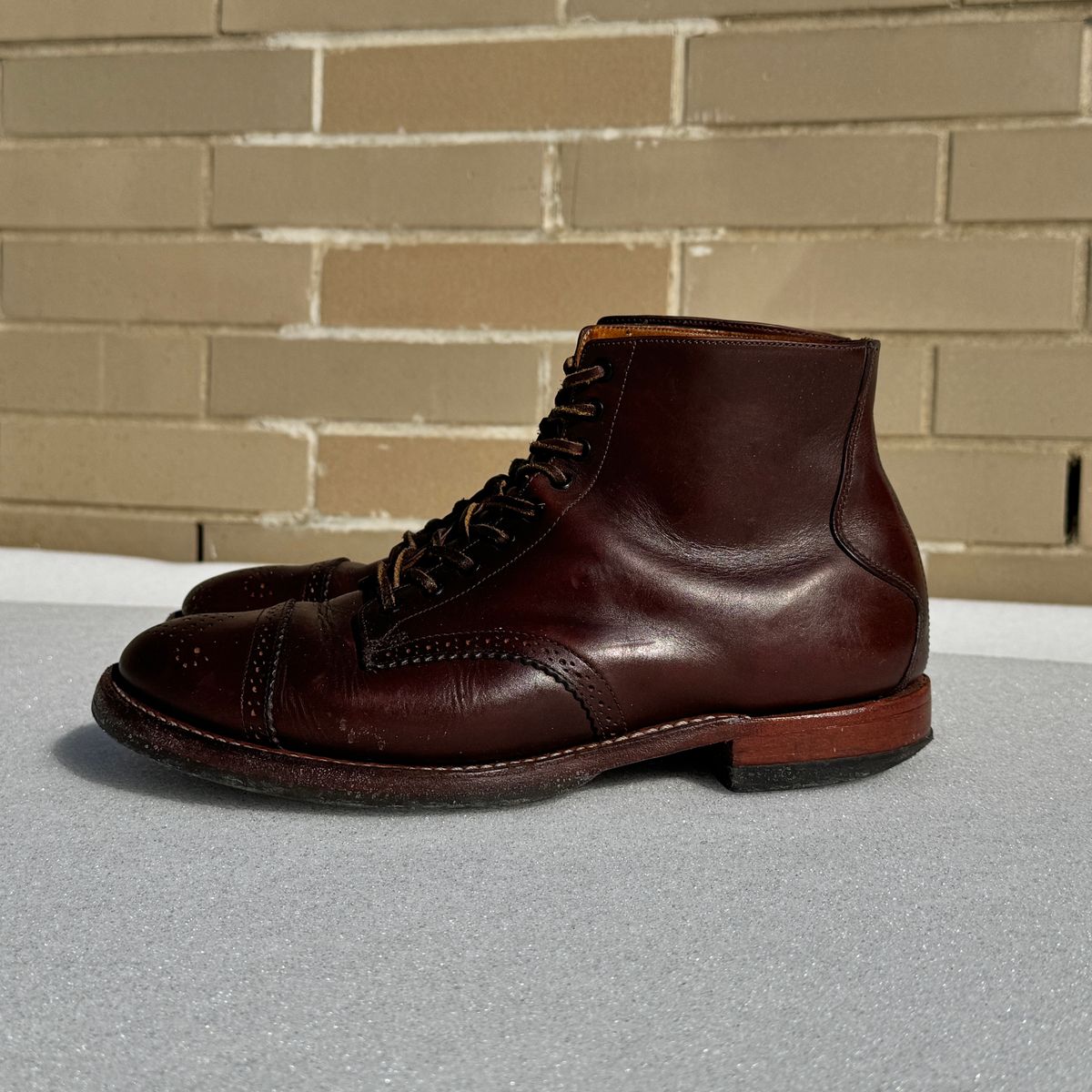 Photo by HLDM on February 4, 2026 of the Yuketen Unknown Model in Unknown Leather.