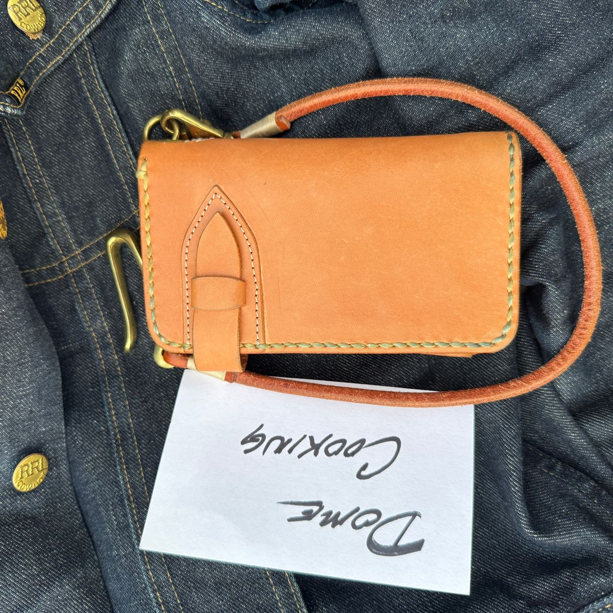 Photo by HLDM on November 5, 2025 of the Voyej Wallet in Unknown Natural Veg Tan.