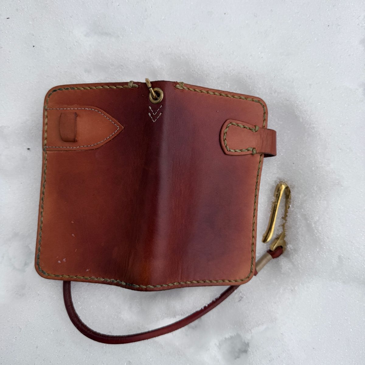 Photo by HLDM on December 4, 2025 of the Voyej Wallet in Unknown Natural Veg Tan.