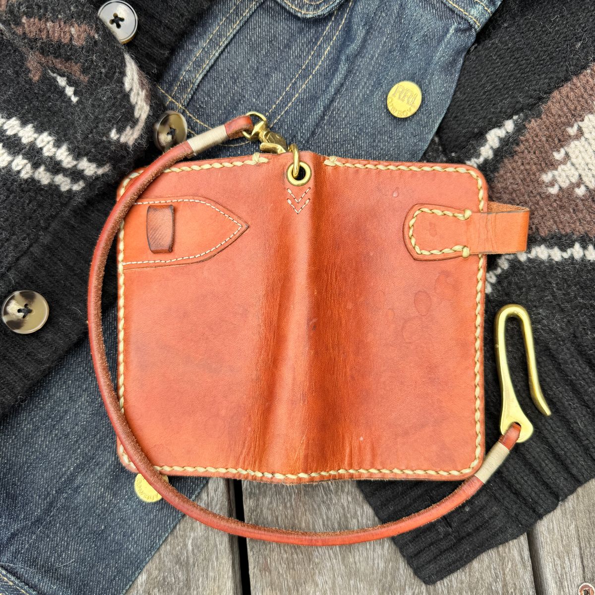 Photo by HLDM on March 4, 2026 of the Voyej Wallet in Unknown Natural Veg Tan.