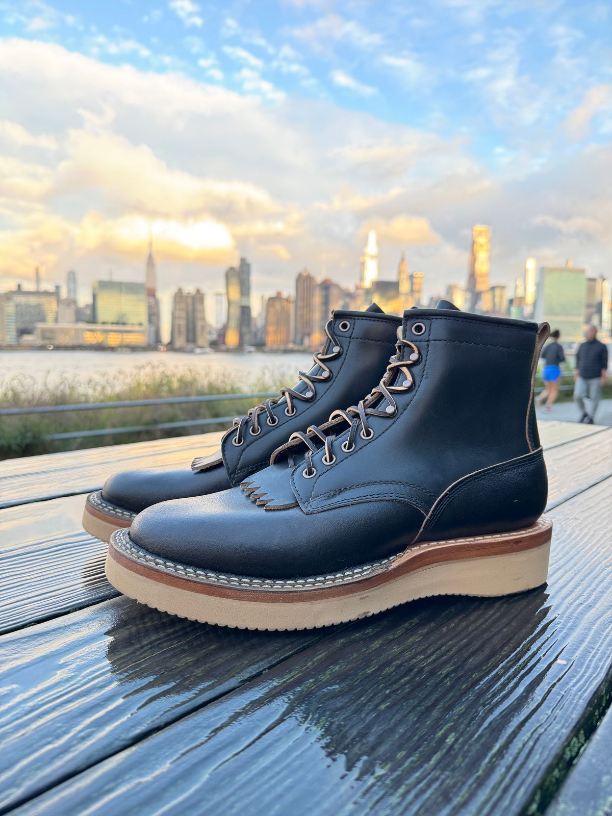 Photo by HLDM on October 2, 2024 of the White's C350-CS in Horween Black Waxed Flesh & Horween Black Chromexcel.