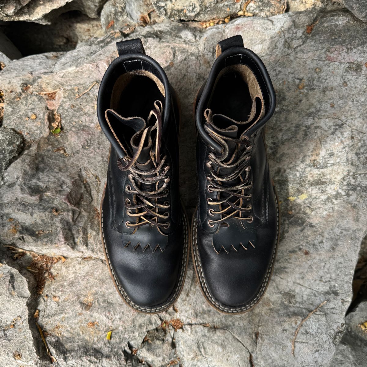 Photo by HLDM on November 3, 2024 of the White's C350-CS in Horween Black Waxed Flesh & Horween Black Chromexcel.
