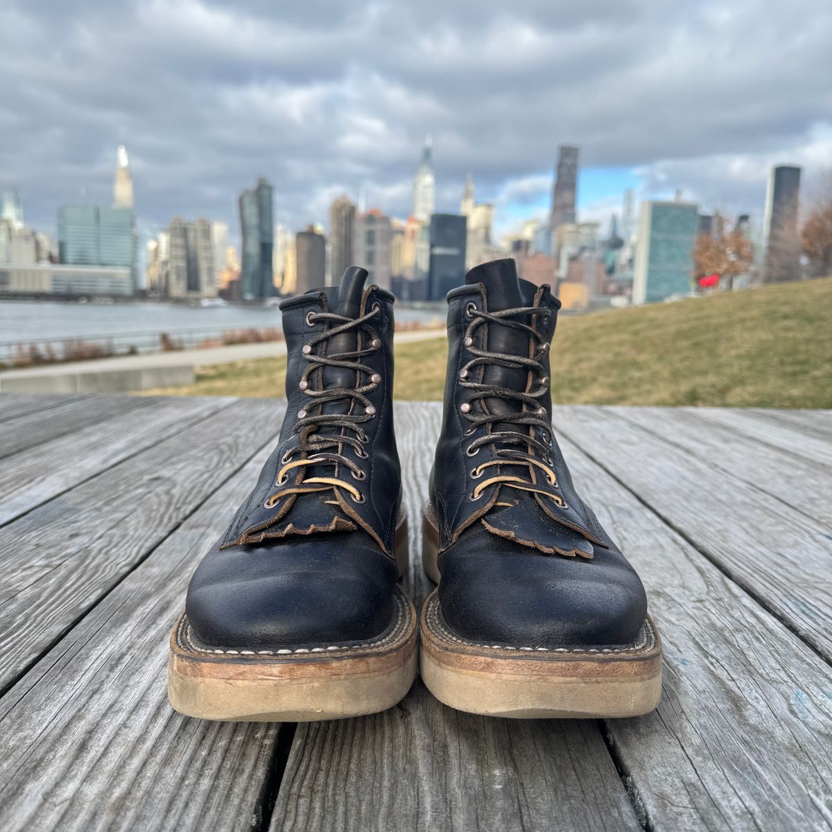 Photo by HLDM on January 4, 2025 of the White's C350-CS in Horween Black Waxed Flesh & Horween Black Chromexcel.