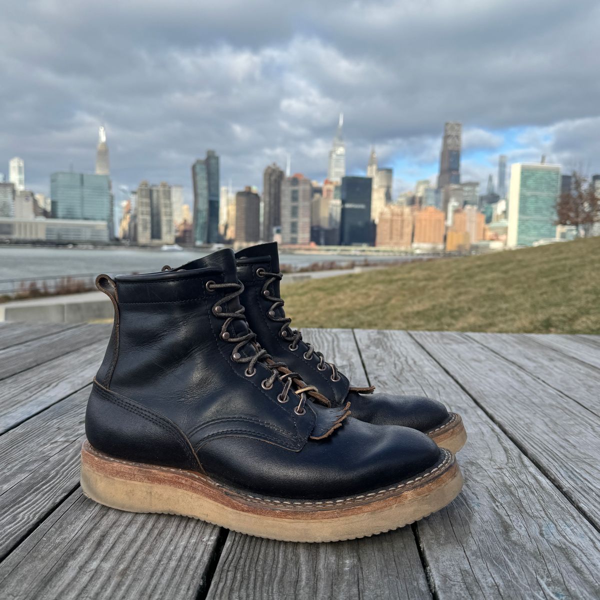Photo by HLDM on January 4, 2025 of the White's C350-CS in Horween Black Waxed Flesh & Horween Black Chromexcel.