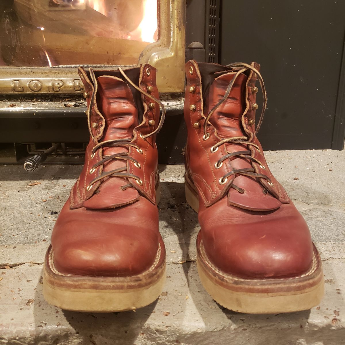 Photo by woutvafan on February 5, 2025 of the Nicks Free Range in Wickett & Craig Tan Oiled Latigo.