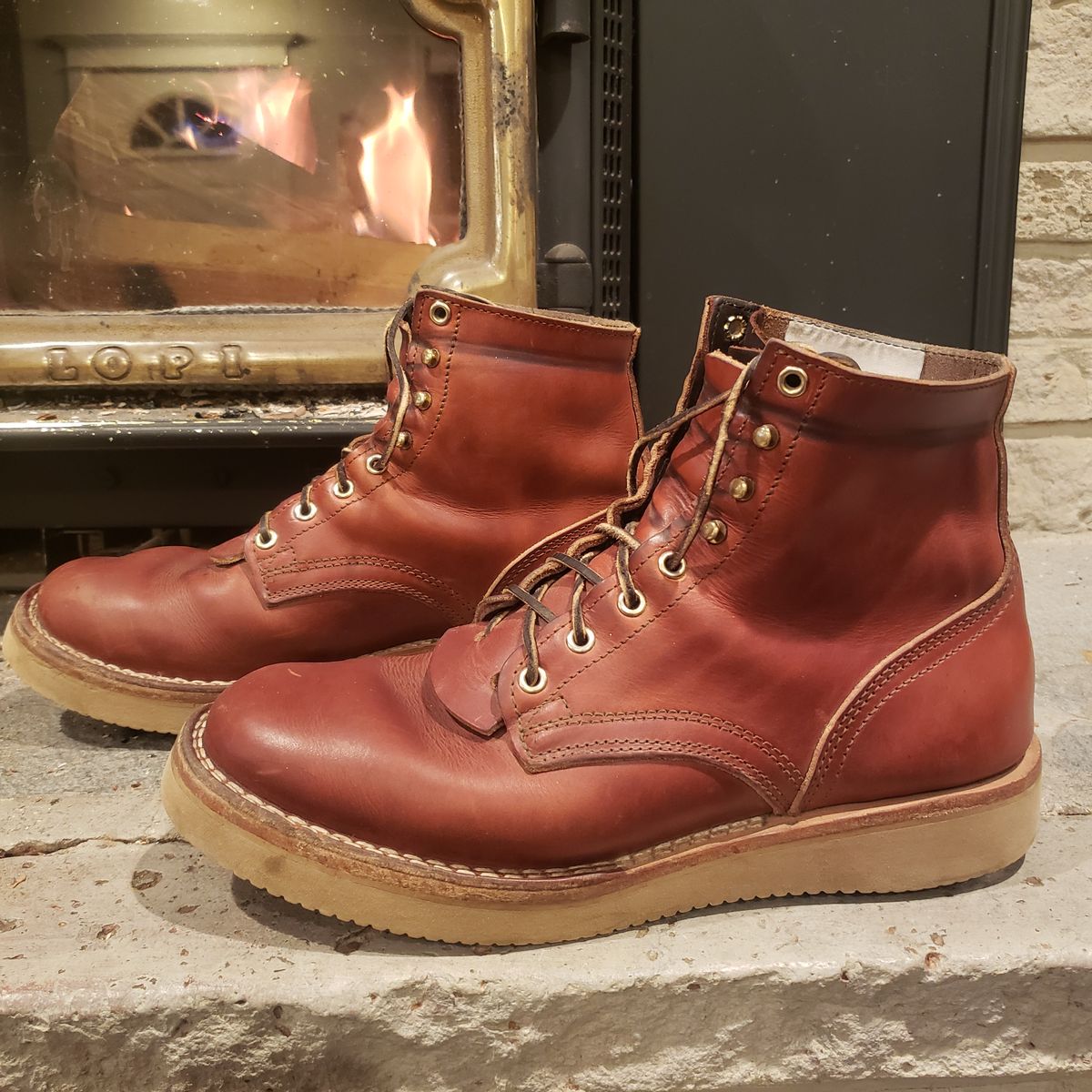 Photo by woutvafan on February 5, 2025 of the Nicks Free Range in Wickett & Craig Tan Oiled Latigo.