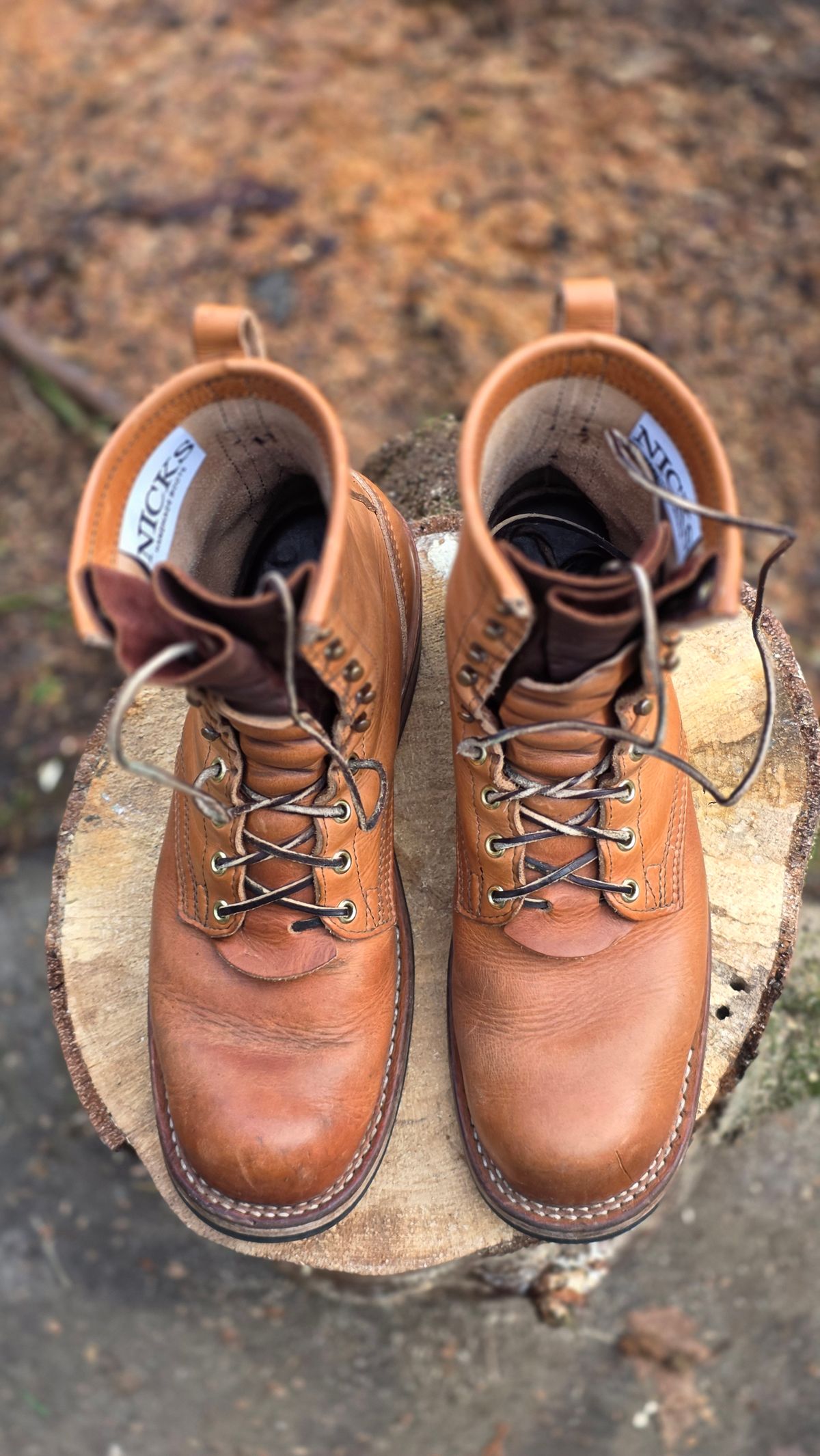 Photo by woutvafan on December 1, 2025 of the Nicks Robert in Horween Light Natural Dublin.