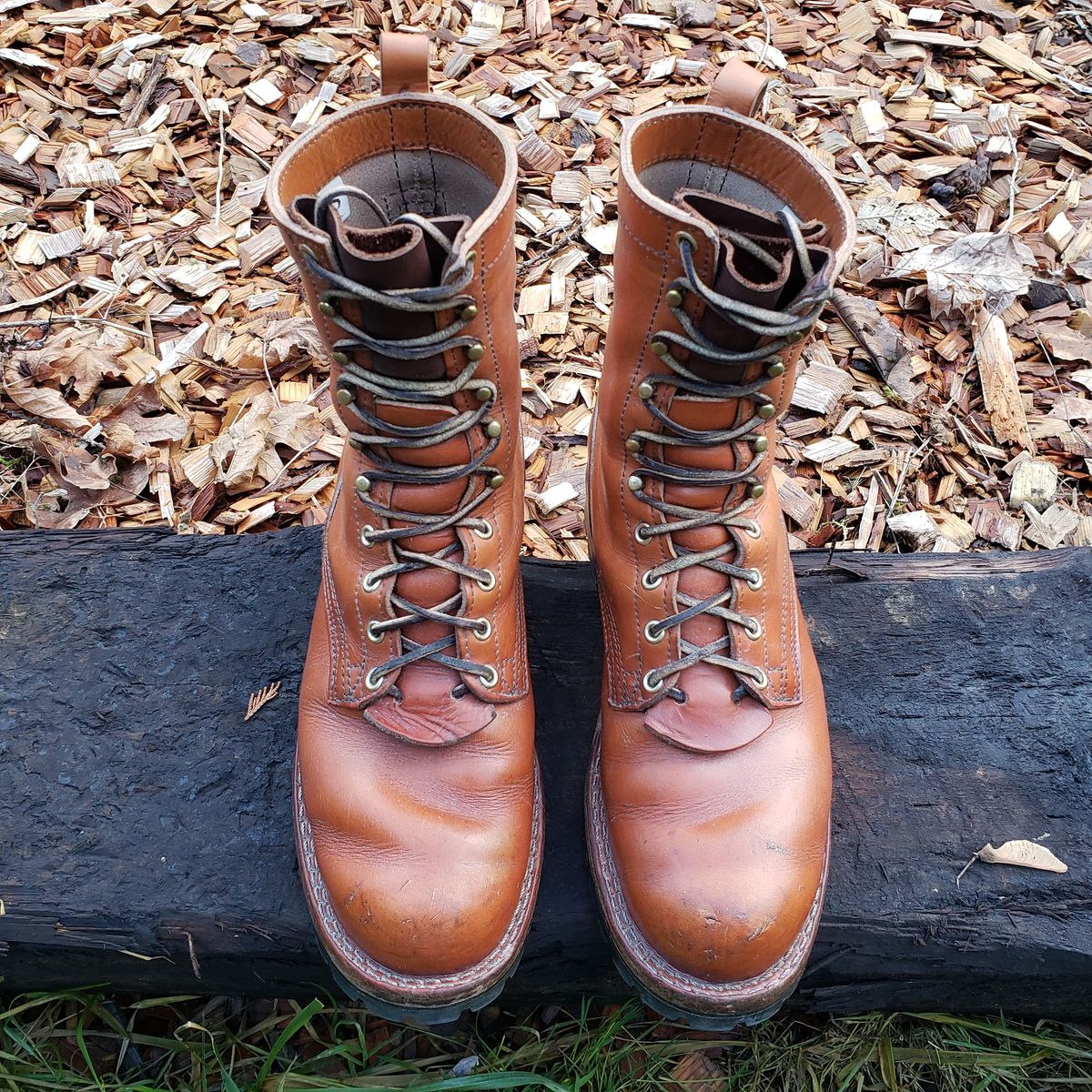 Photo by woutvafan on February 3, 2024 of the Nicks DomePro in Wickett & Craig Tan English Bridle.