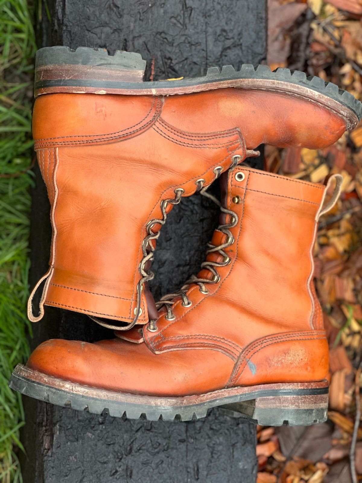 Photo by woutvafan on March 4, 2024 of the Nicks DomePro in Wickett & Craig Tan English Bridle.