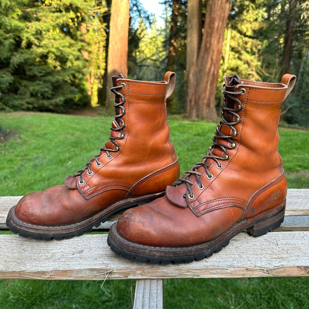 Photo by woutvafan on April 1, 2024 of the Nicks DomePro in Wickett & Craig Tan English Bridle.