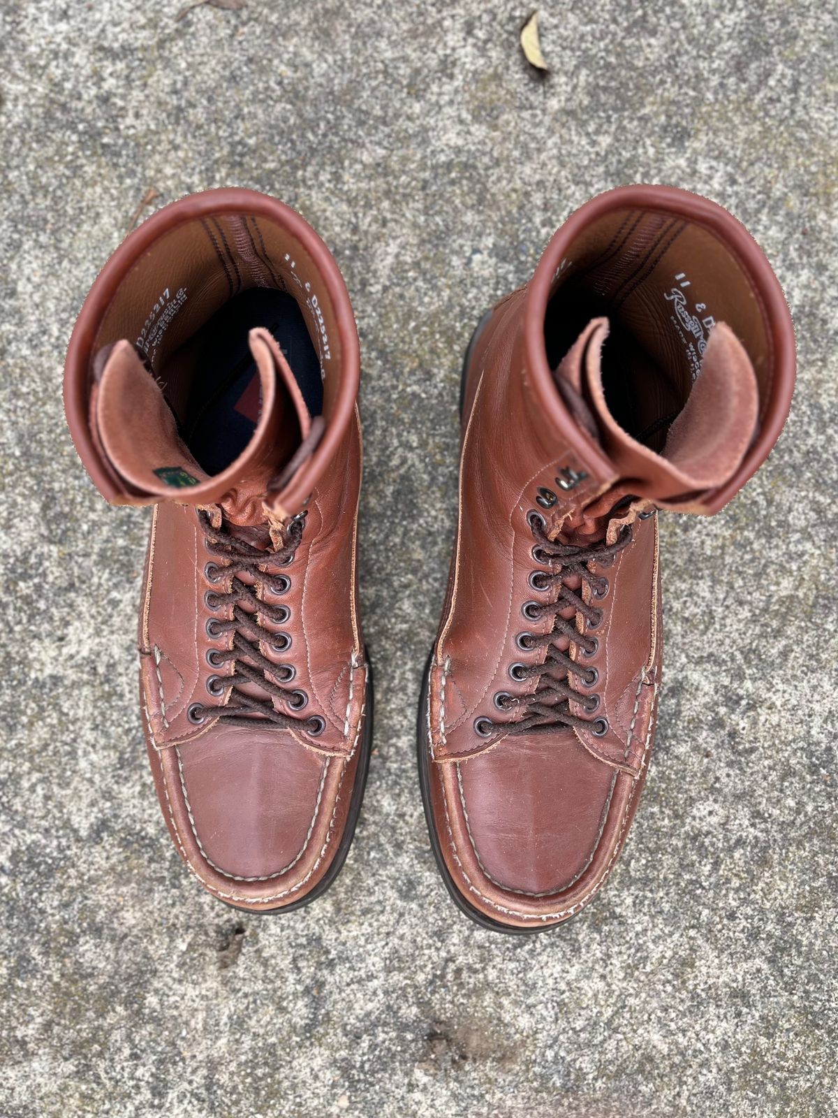 Photo by philbert on February 4, 2023 of the Russell Moccasin Co. Woodcock TLC in Richard Hoffmans Tan German Elk.