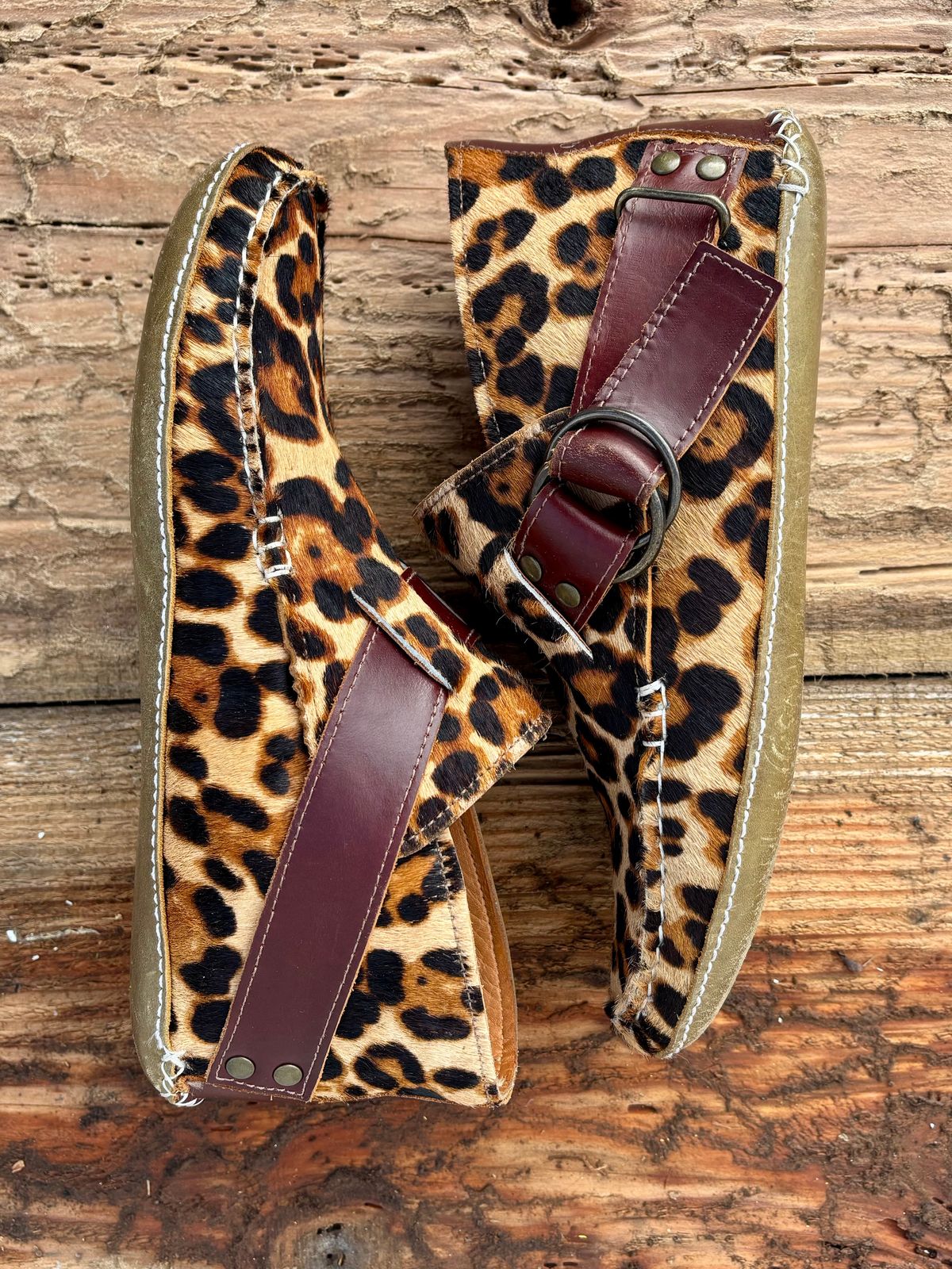 Photo by philbert on December 1, 2025 of the Quoddy Classic Ring Boot in Leopard Print Hair On Calf.