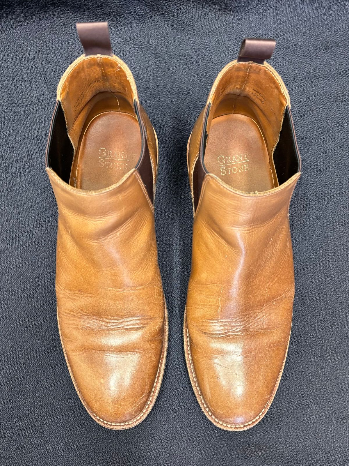 Photo by philbert on November 3, 2024 of the Grant Stone Chelsea Boot in Horween Dune Chromexcel.