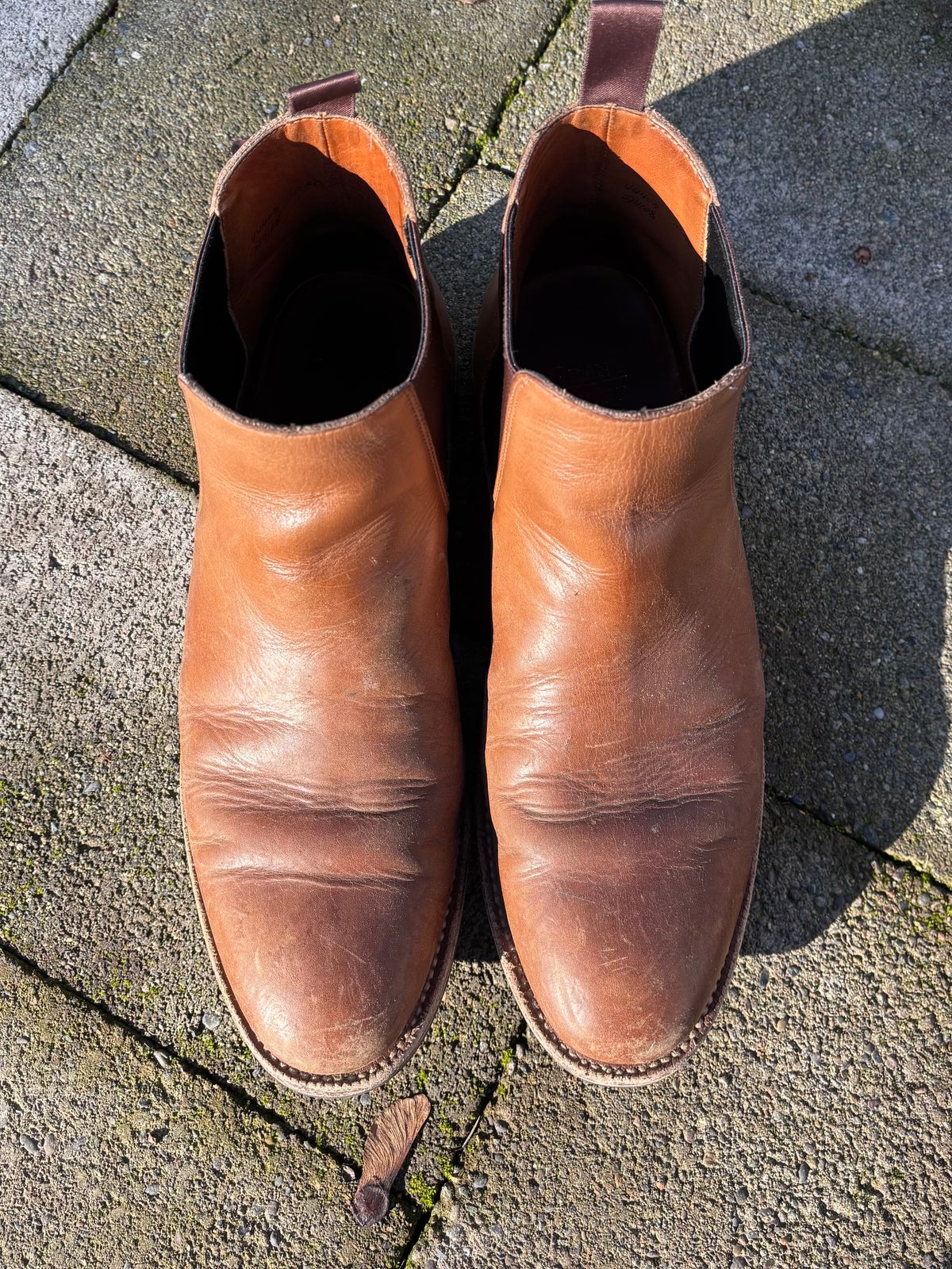 Photo by philbert on December 4, 2024 of the Grant Stone Chelsea Boot in Horween Dune Chromexcel.