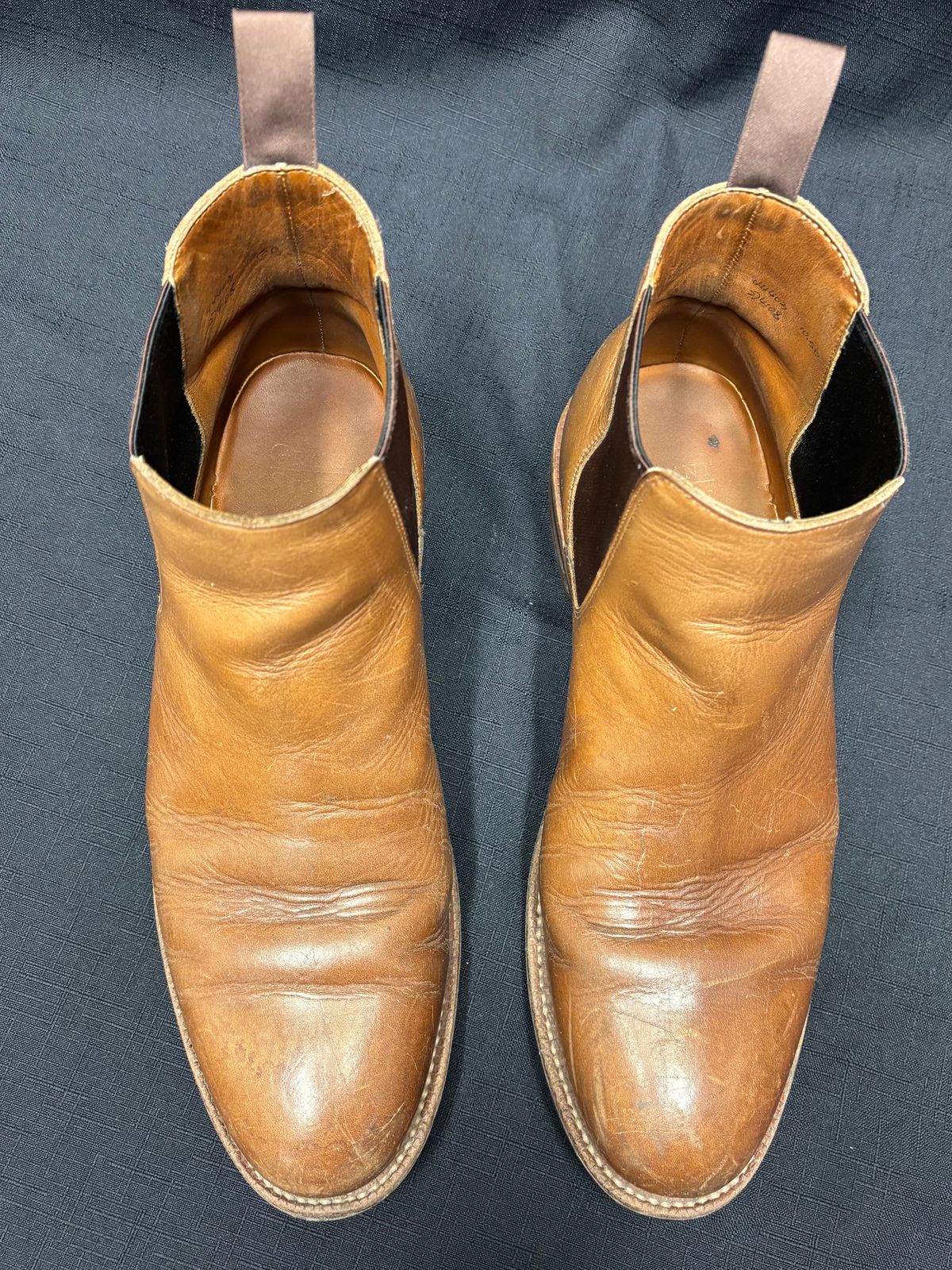 Photo by philbert on January 5, 2025 of the Grant Stone Chelsea Boot in Horween Dune Chromexcel.