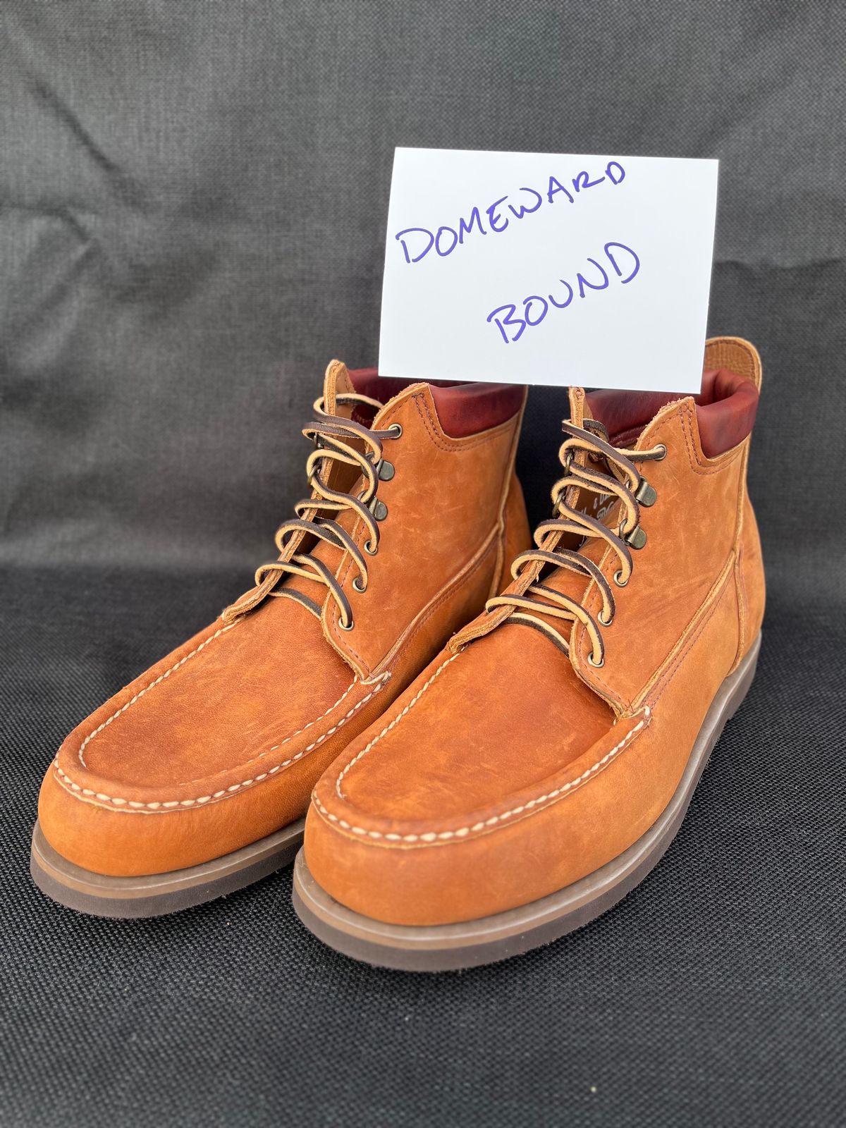 Photo by philbert on October 3, 2023 of the Russell Moccasin Co. Premier Chukka in Horween Rust Chamois.