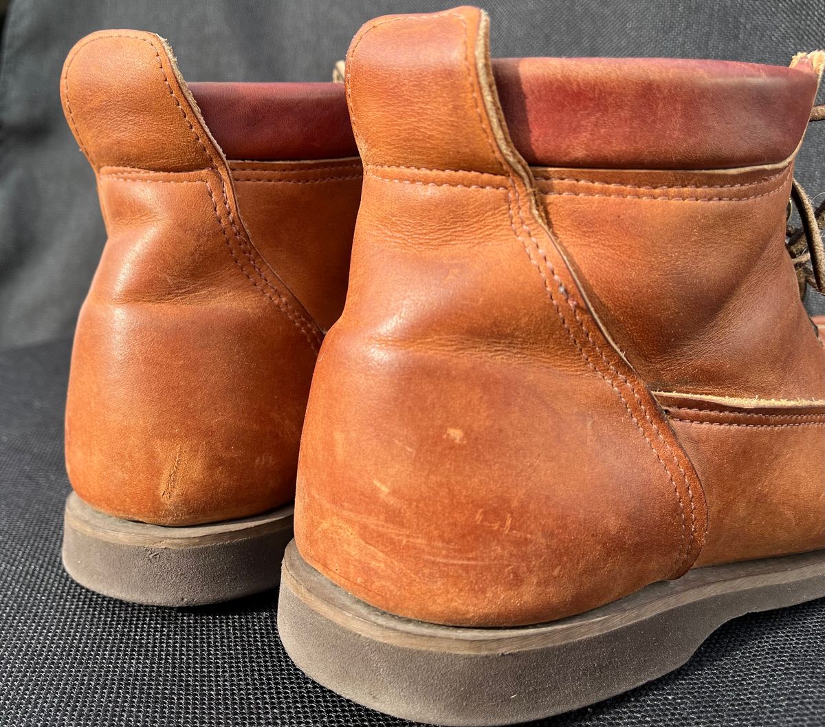 Photo by philbert on November 2, 2023 of the Russell Moccasin Co. Premier Chukka in Horween Rust Chamois.