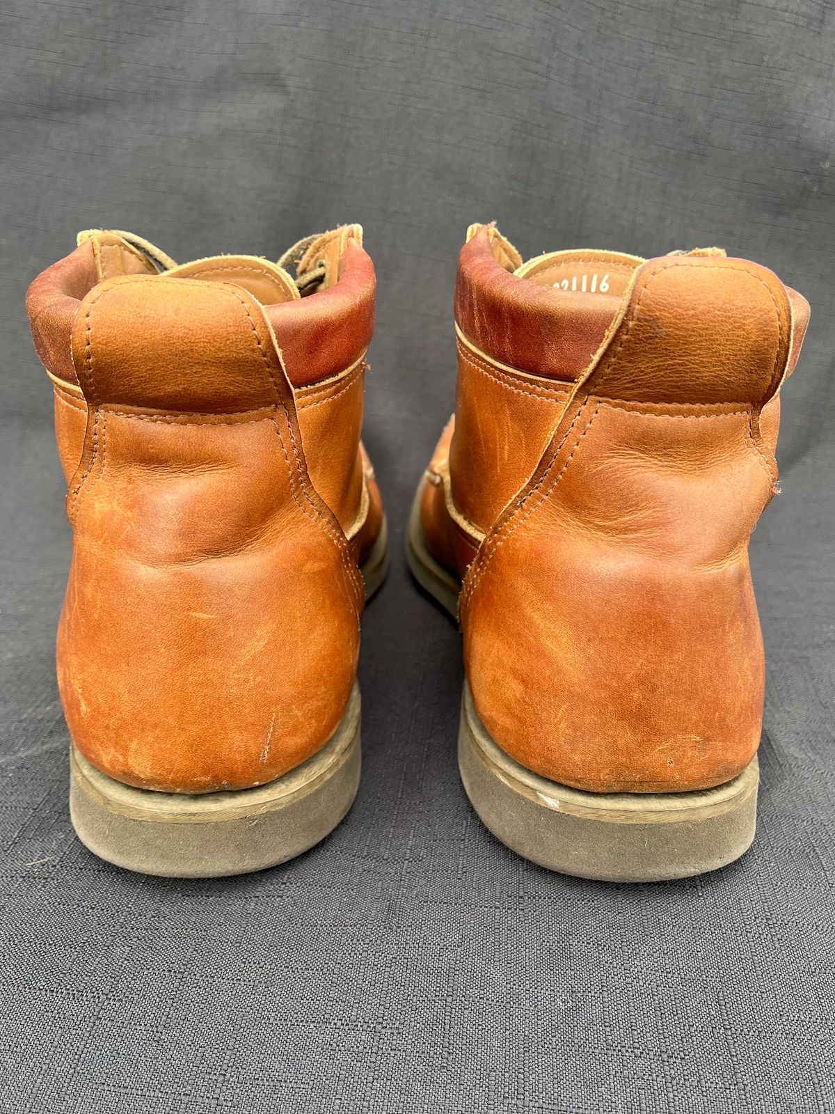 Photo by philbert on December 3, 2023 of the Russell Moccasin Co. Premier Chukka in Horween Rust Chamois.