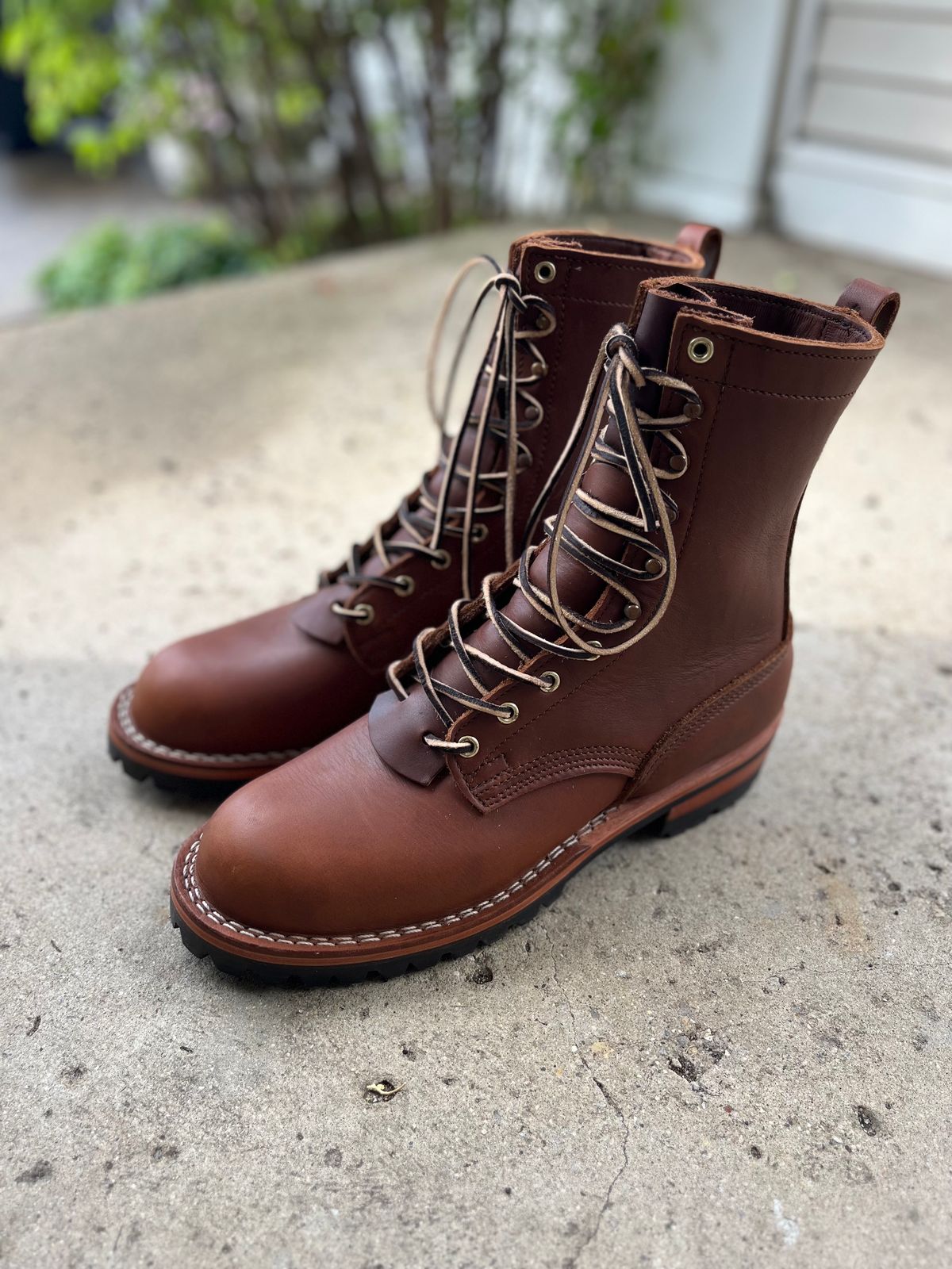 Photo by DiscoBiscuits on October 1, 2023 of the Nicks Overlander in Seidel 1964 Brown.
