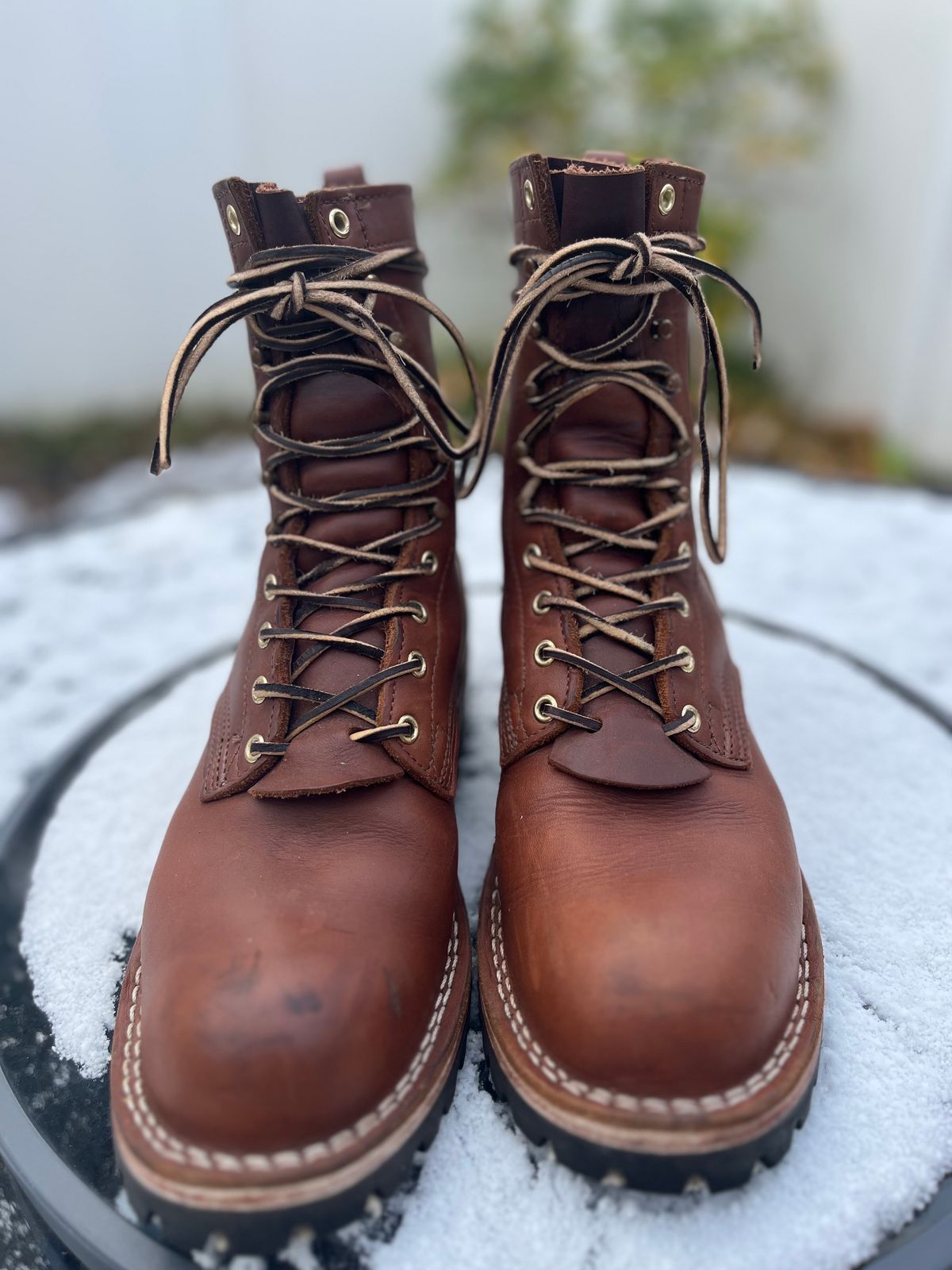 Photo by DiscoBiscuits on November 1, 2023 of the Nicks Overlander in Seidel 1964 Brown.