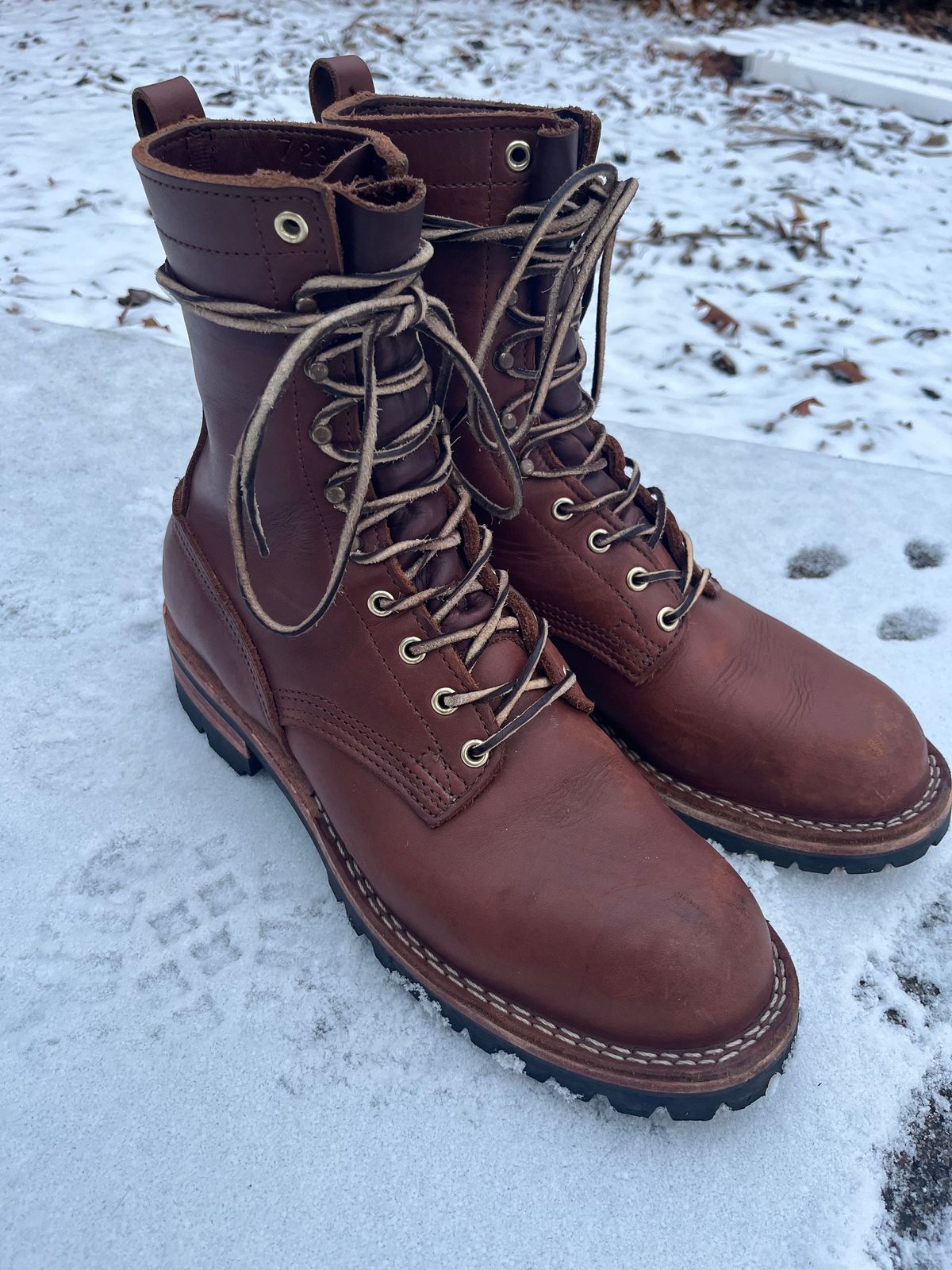 Photo by DiscoBiscuits on January 1, 2024 of the Nicks Overlander in Seidel 1964 Brown.