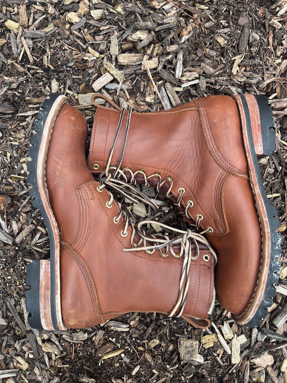 Photo by DiscoBiscuits on February 5, 2024 of the Nicks Overlander in Seidel 1964 Brown.