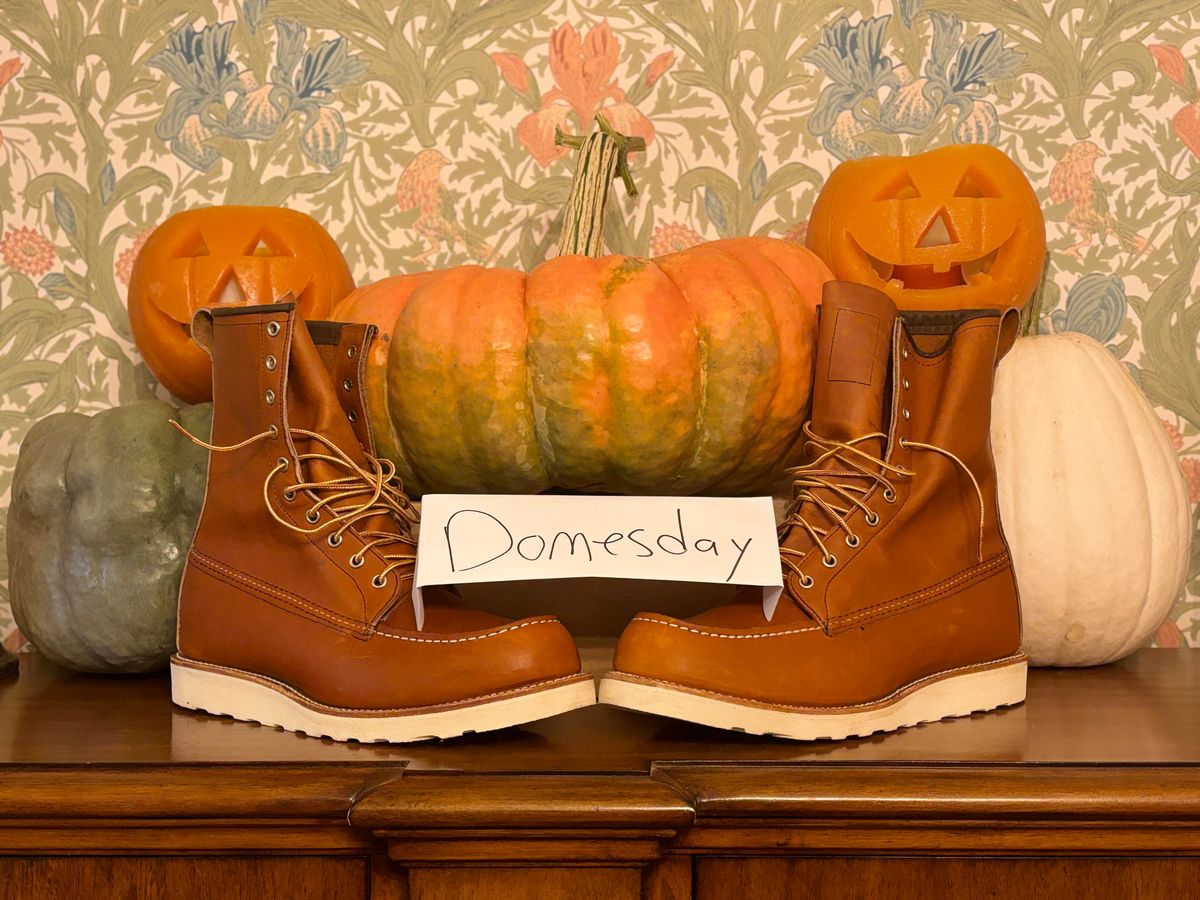 Photo by DiscoBiscuits on October 1, 2024 of the Red Wing 8-Inch Classic Moc in S.B. Foot Oro Legacy.