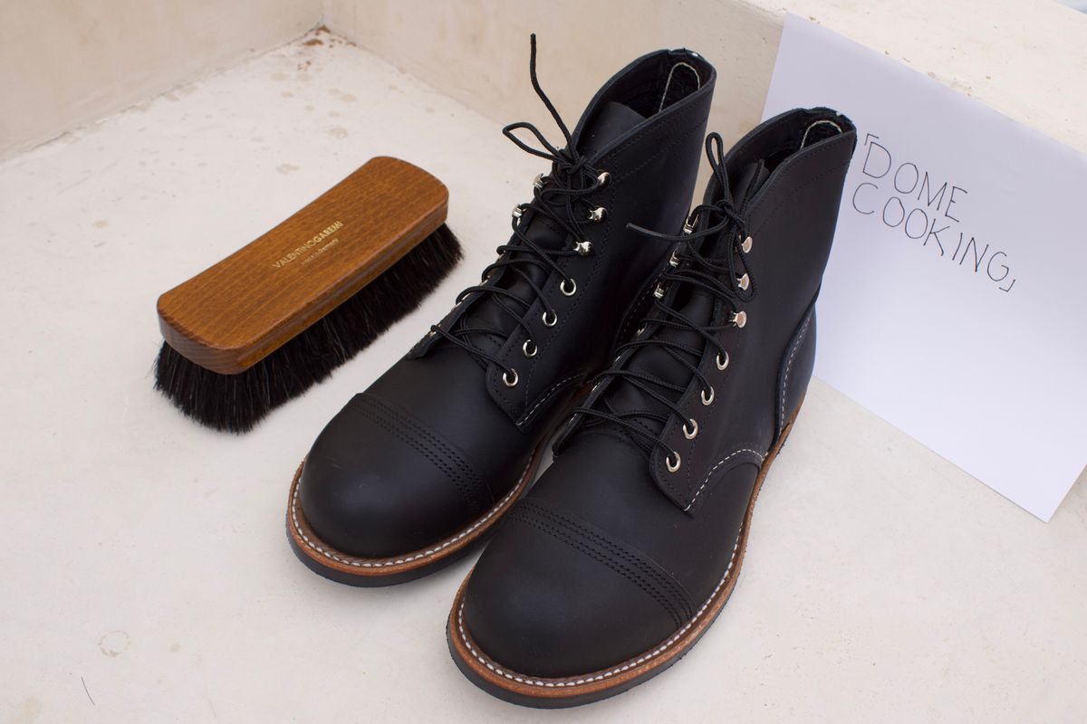 Photo by TangibleLily929 on November 3, 2025 of the Redwing Iron Ranger #8084 in Black Harness Leather.