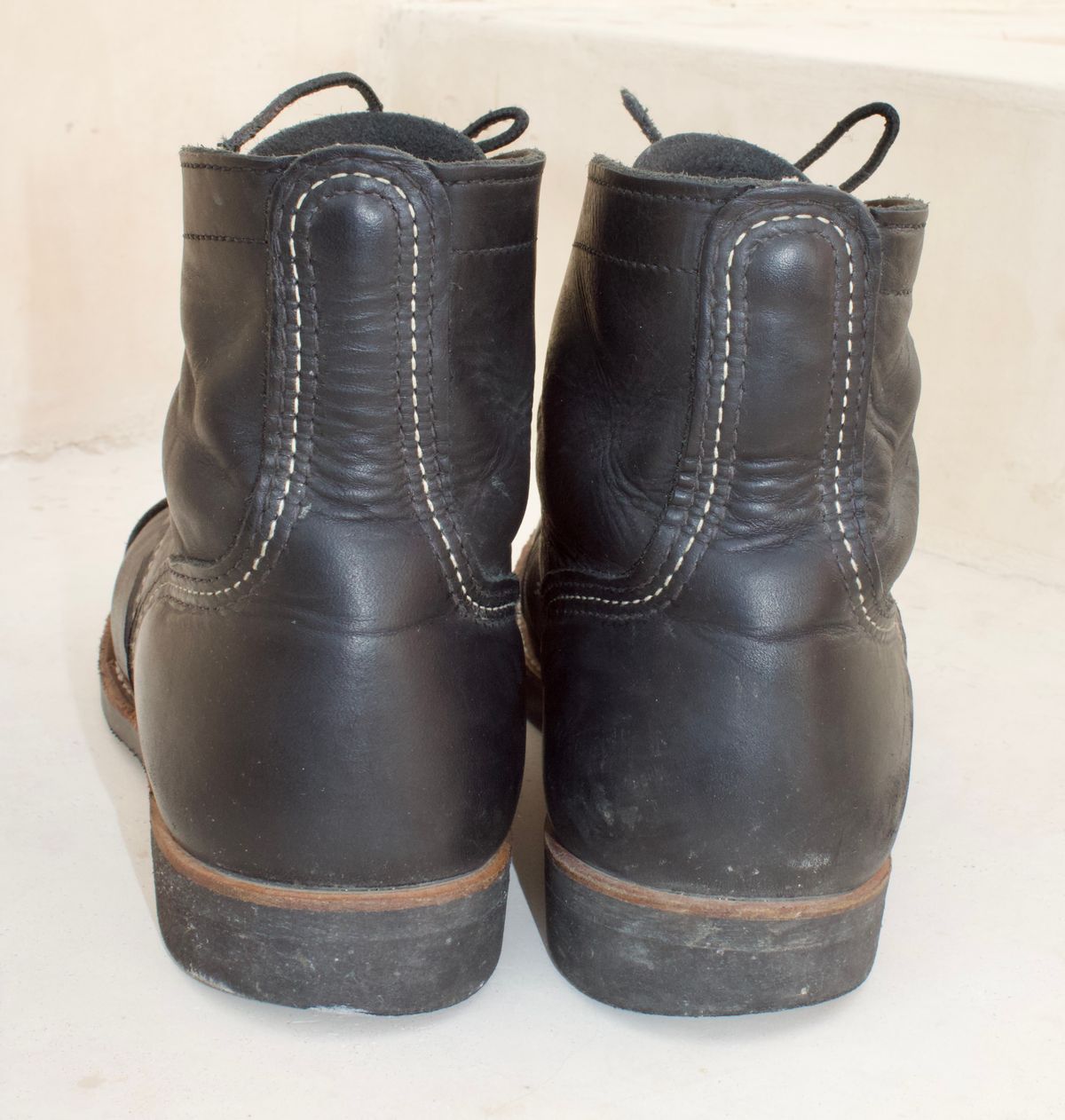 Photo by TangibleLily929 on January 2, 2026 of the Redwing Iron Ranger #8084 in Black Harness Leather.