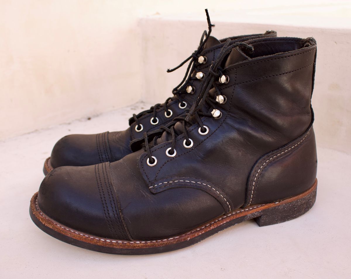 Photo by TangibleLily929 on February 4, 2026 of the Redwing Iron Ranger #8084 in Black Harness Leather.