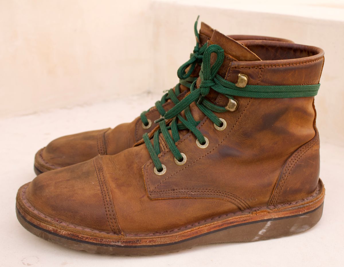 Photo by TangibleLily929 on January 2, 2026 of the Jim Green 719 in Bronco Oily Pull Up.