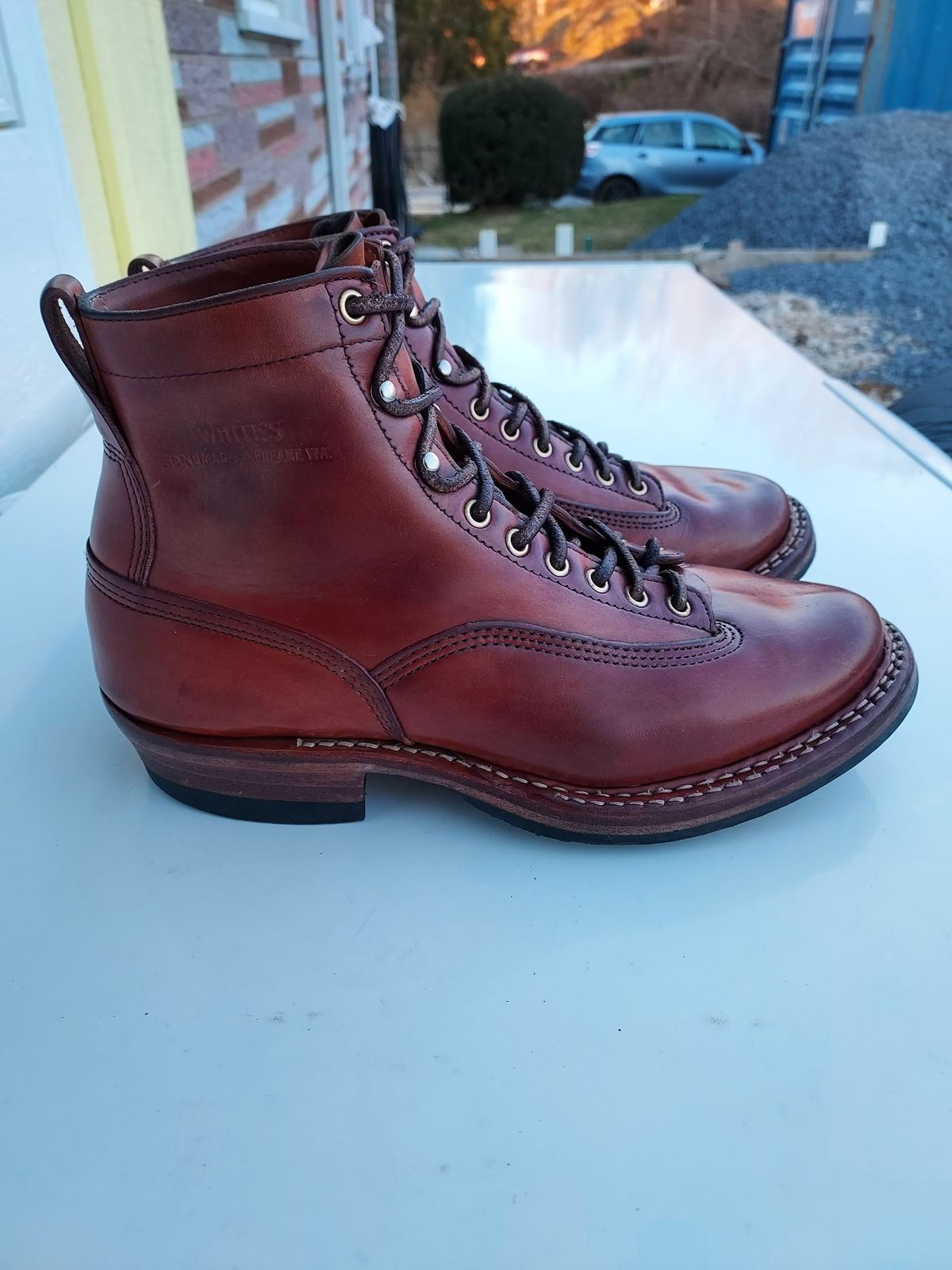 Photo by slow.smooth on January 5, 2023 of the White's 350 Cutter in Maryam Natural Horsebutt.