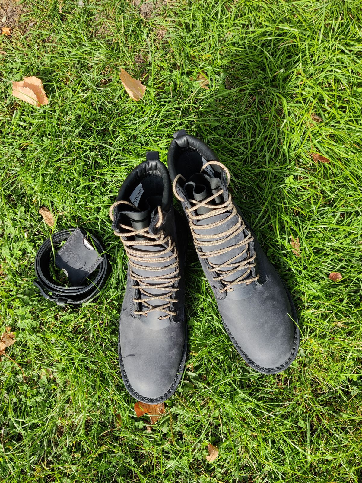Photo by WhileyRasqual on October 8, 2023 of the Nicks Tactical in Seidel WeatherShield Black.