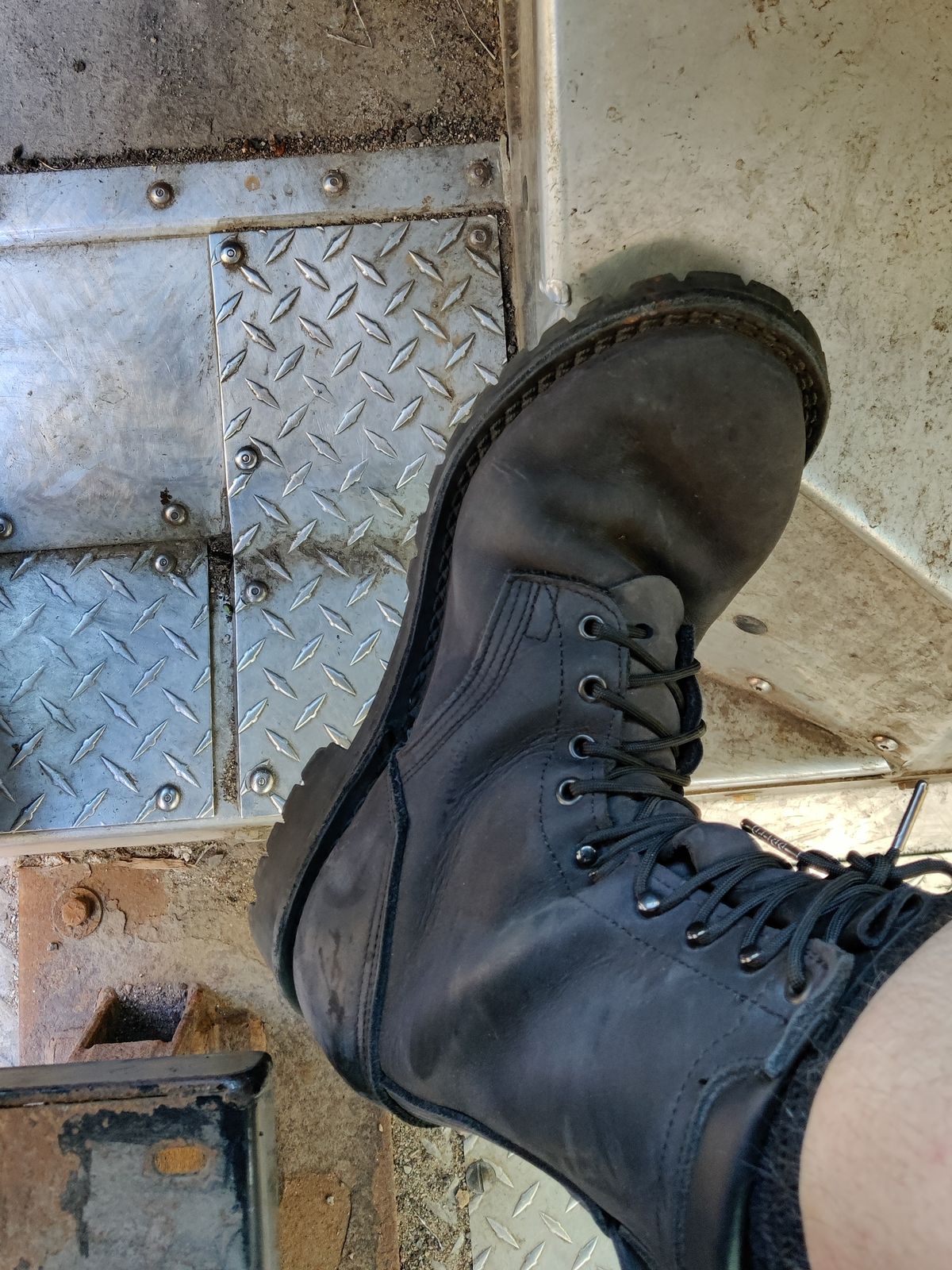 Photo by WhileyRasqual on October 20, 2023 of the Nicks Tactical in Seidel WeatherShield Black.